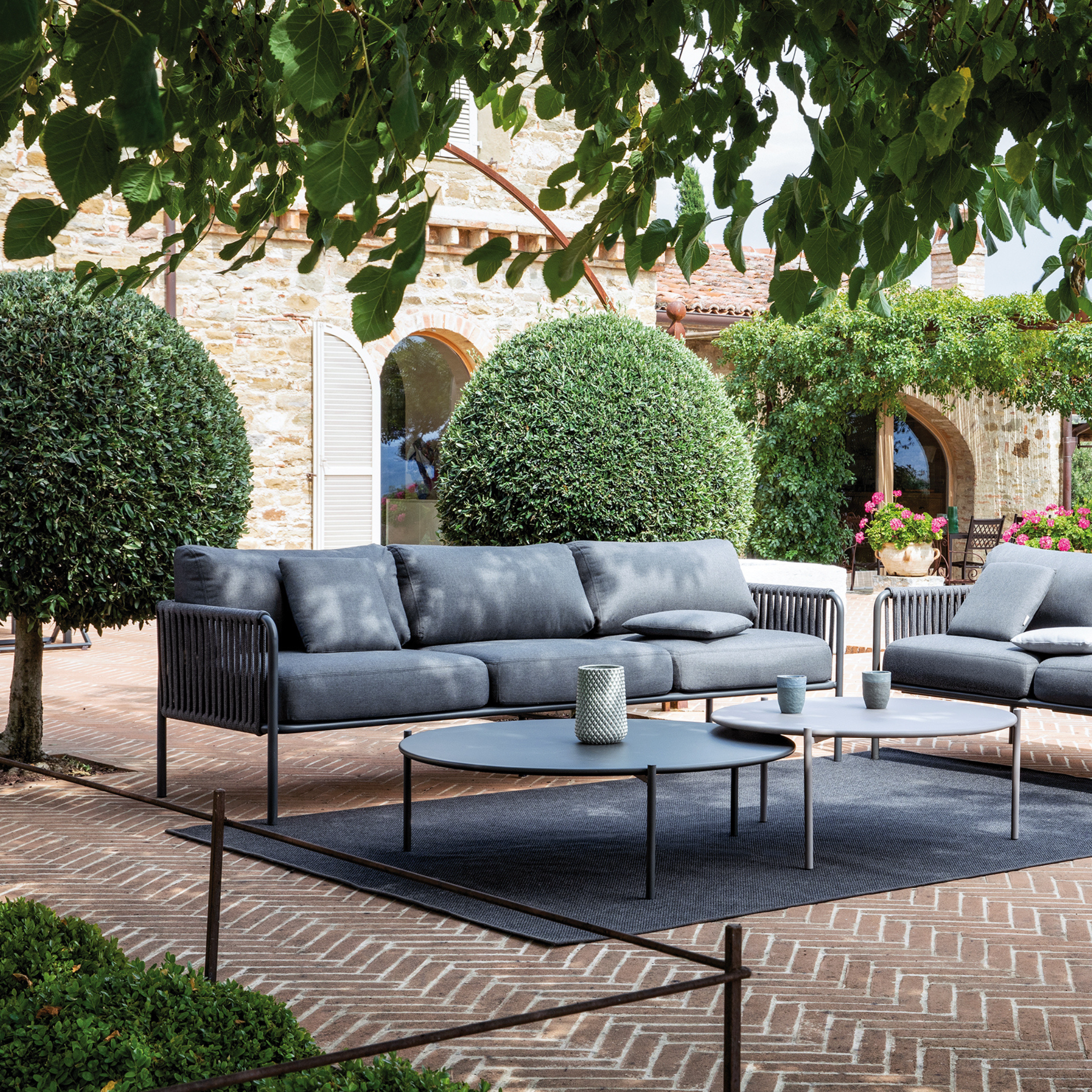 Divano 2 posti con schienale in corda "Key West2" con cuscini cm 163x83 78h