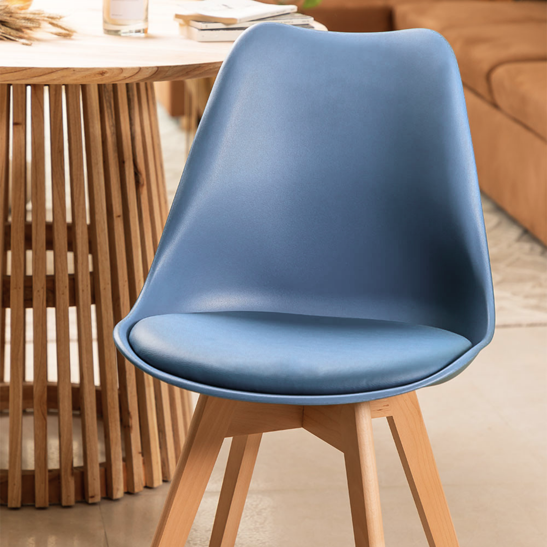 Set di sedie imbottite in similpelle "Stilezze" poltrone con gambe in legno cm 52x48,5 82h