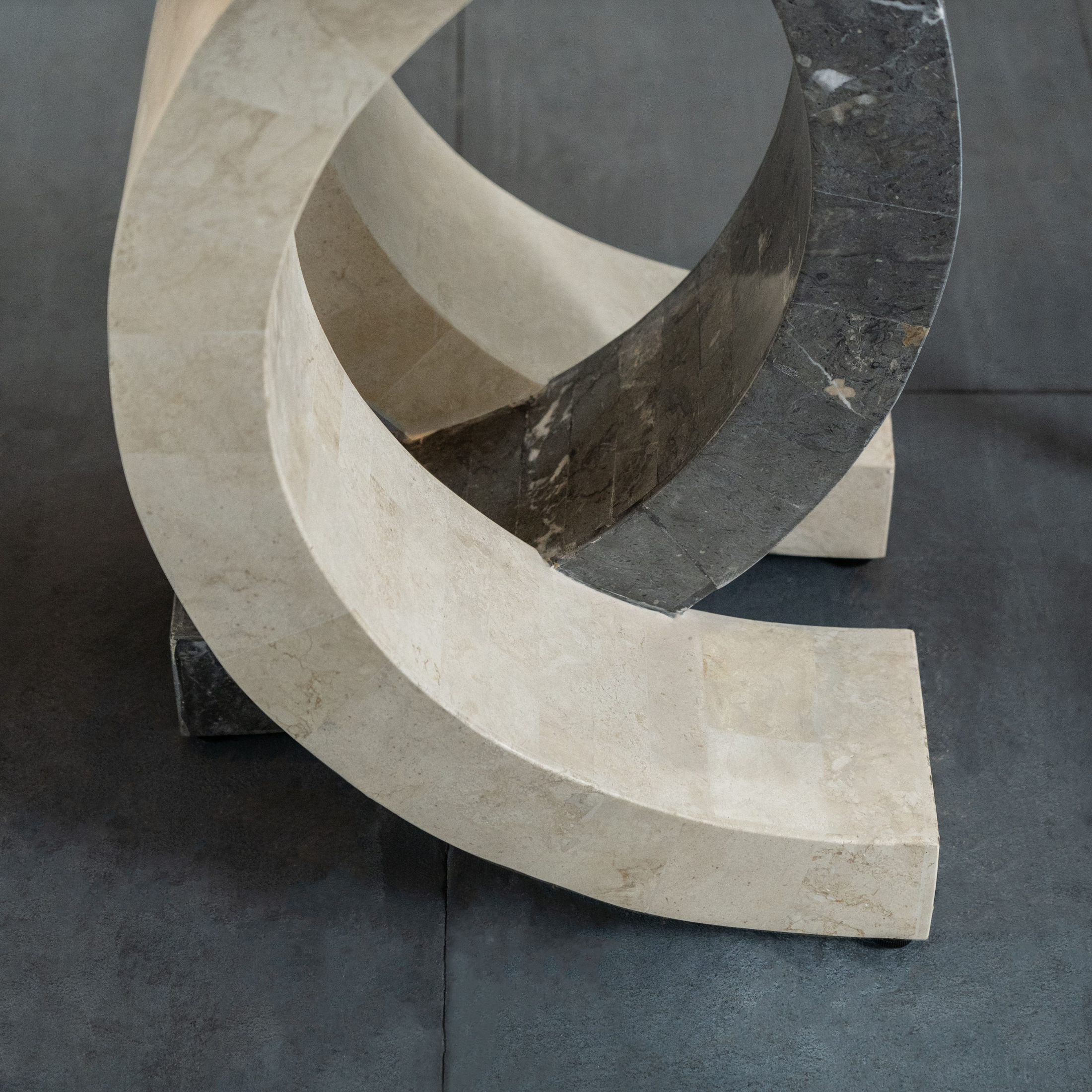 Tavolo da pranzo in pietra "Coco" top in vetro temperato cm 180x100 76h