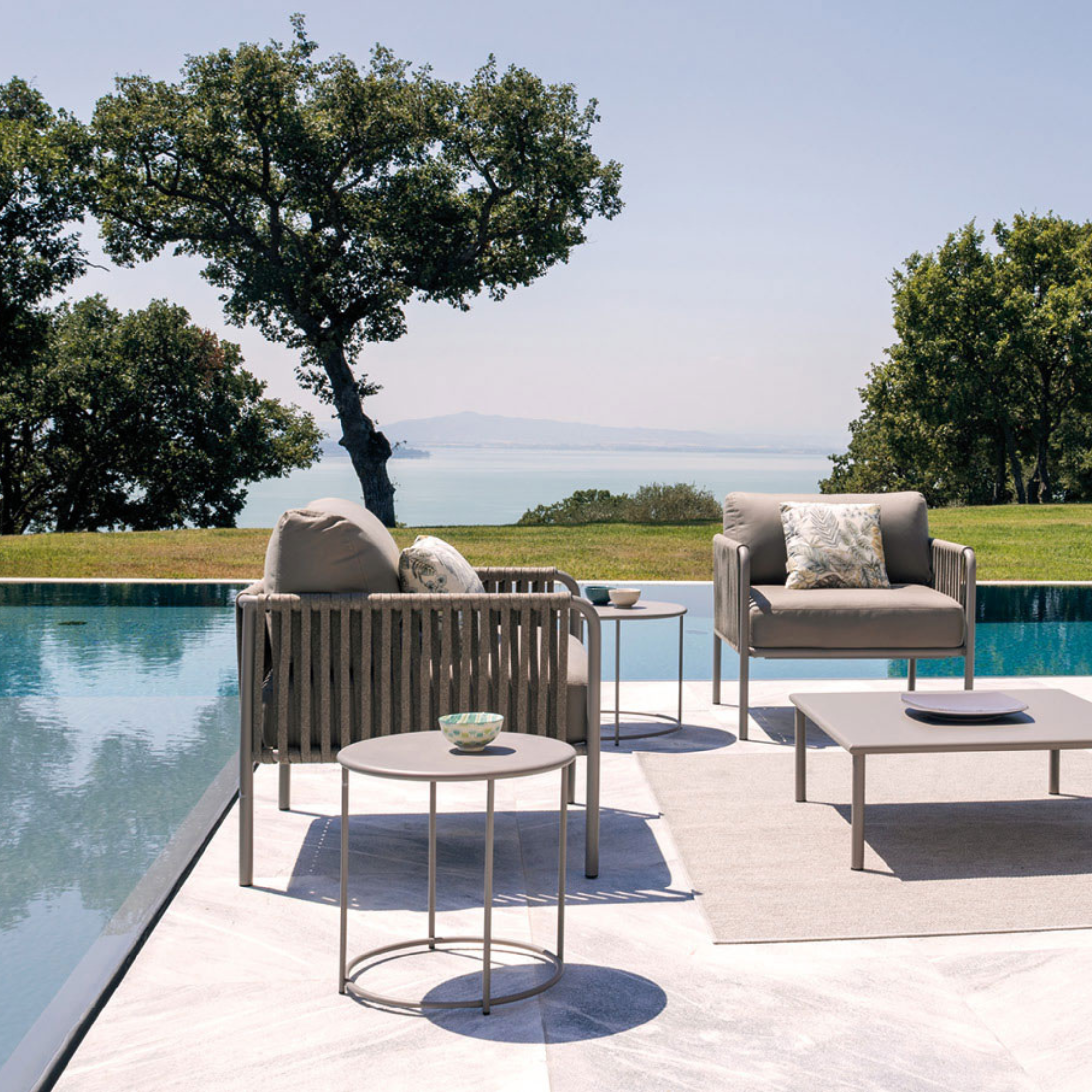 Modulo angolare divano con schienale in corda "Key West" con cuscini cm 80x80 64h