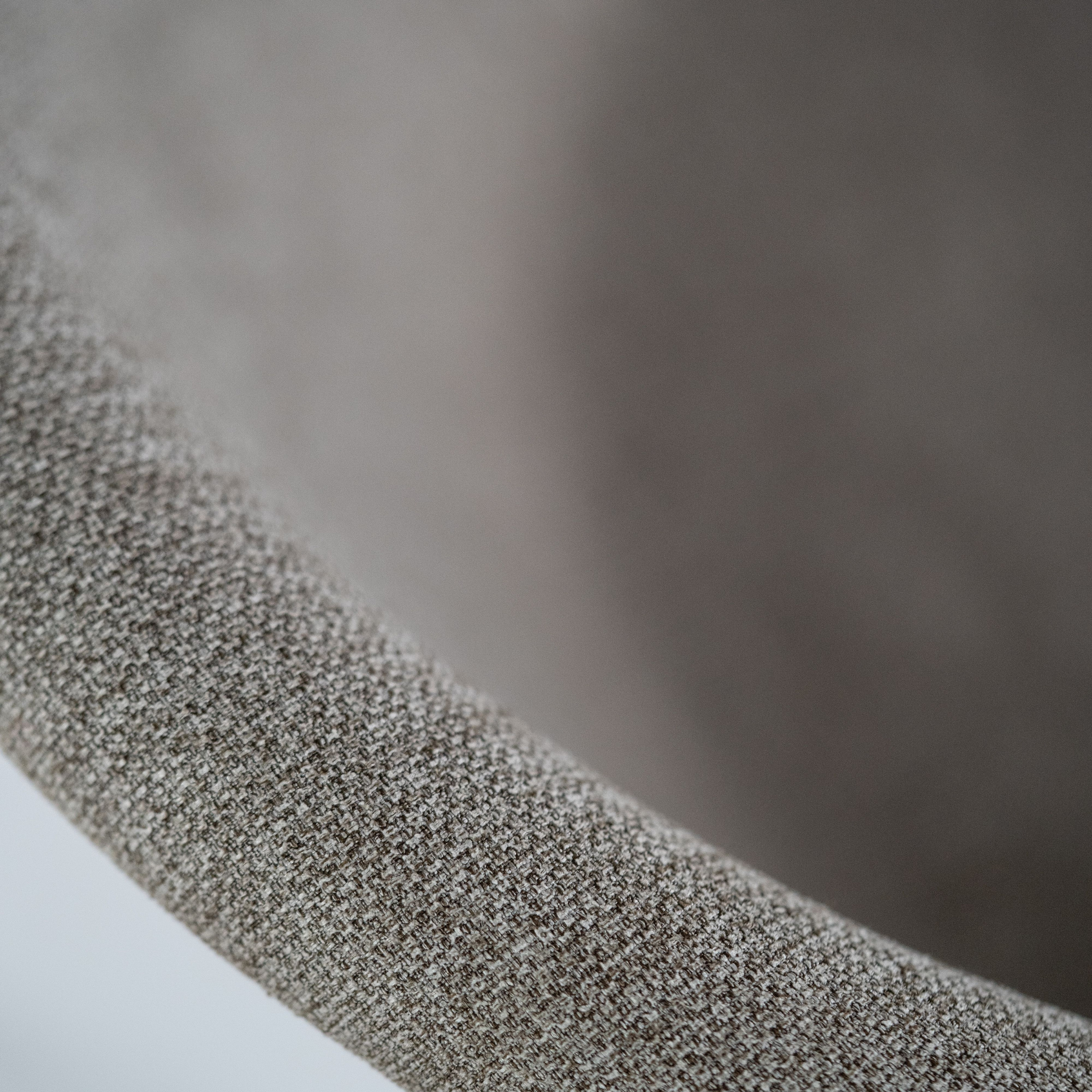 Set di sedie moderne in tessuto "Orchidea" eleganti con struttura in metallo verniciato