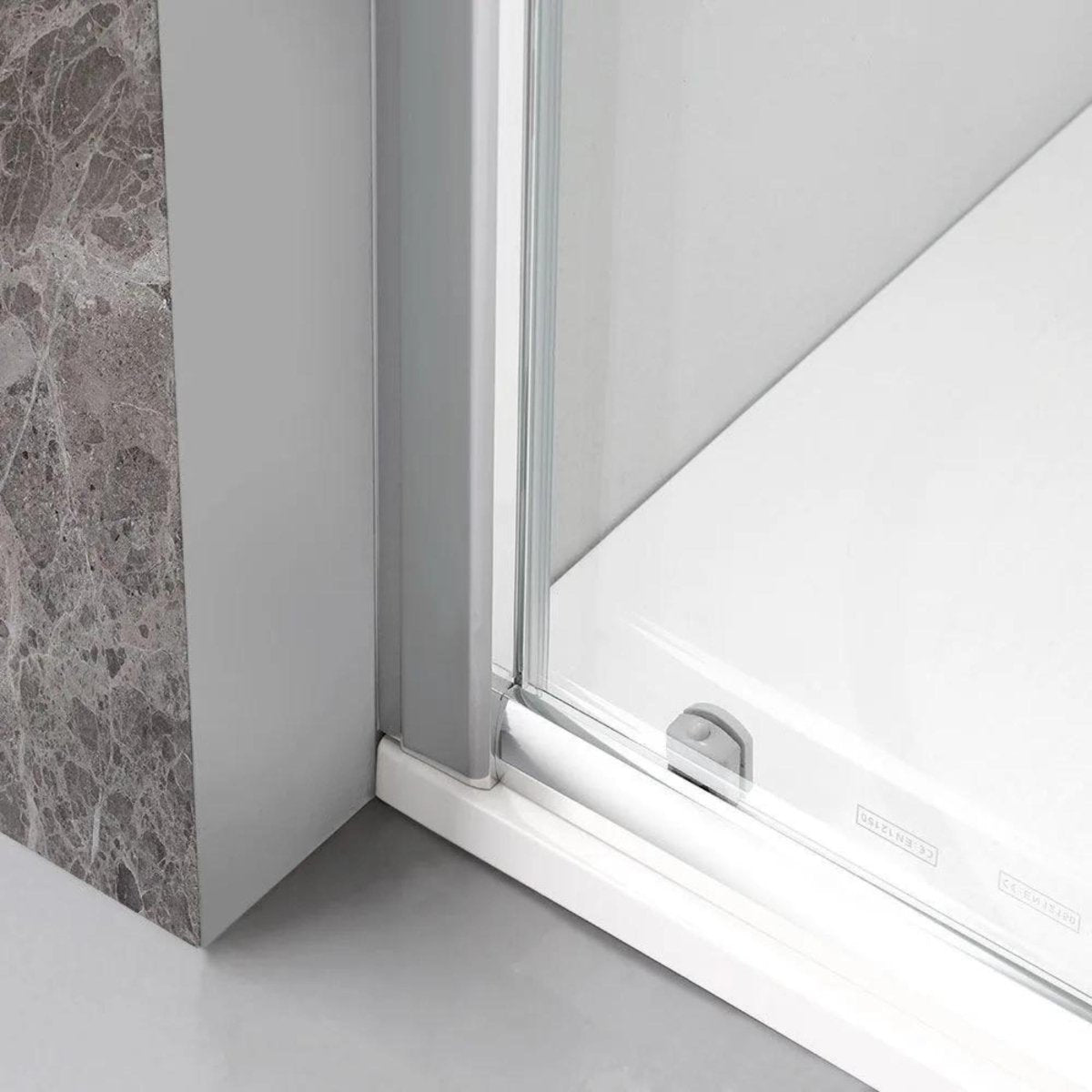 Box doccia quadrato con ante scorrevoli "Genova Two" in vetro temperato lucido h 185 cm - MondoViro