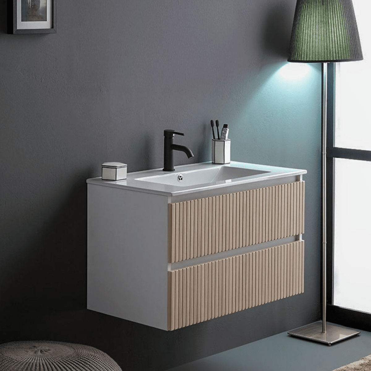 Mobile bagno "Santorini" sospeso 80 cm bianco e rovere con frontale cannettato e lavabo in ceramica - MondoViro