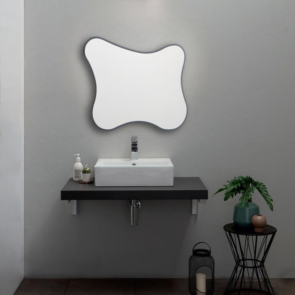 Specchio a led sagomato "Gresham" reversibile con cornice retroilluminata - MondoViro