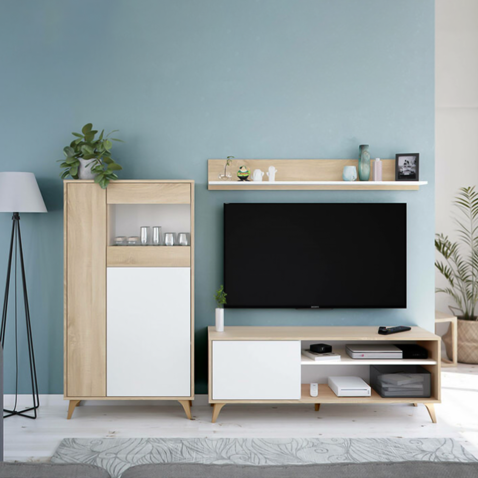 Kit Mobile moderno Kikua con vetrina bianco rovere a 3 ante da soggiorno