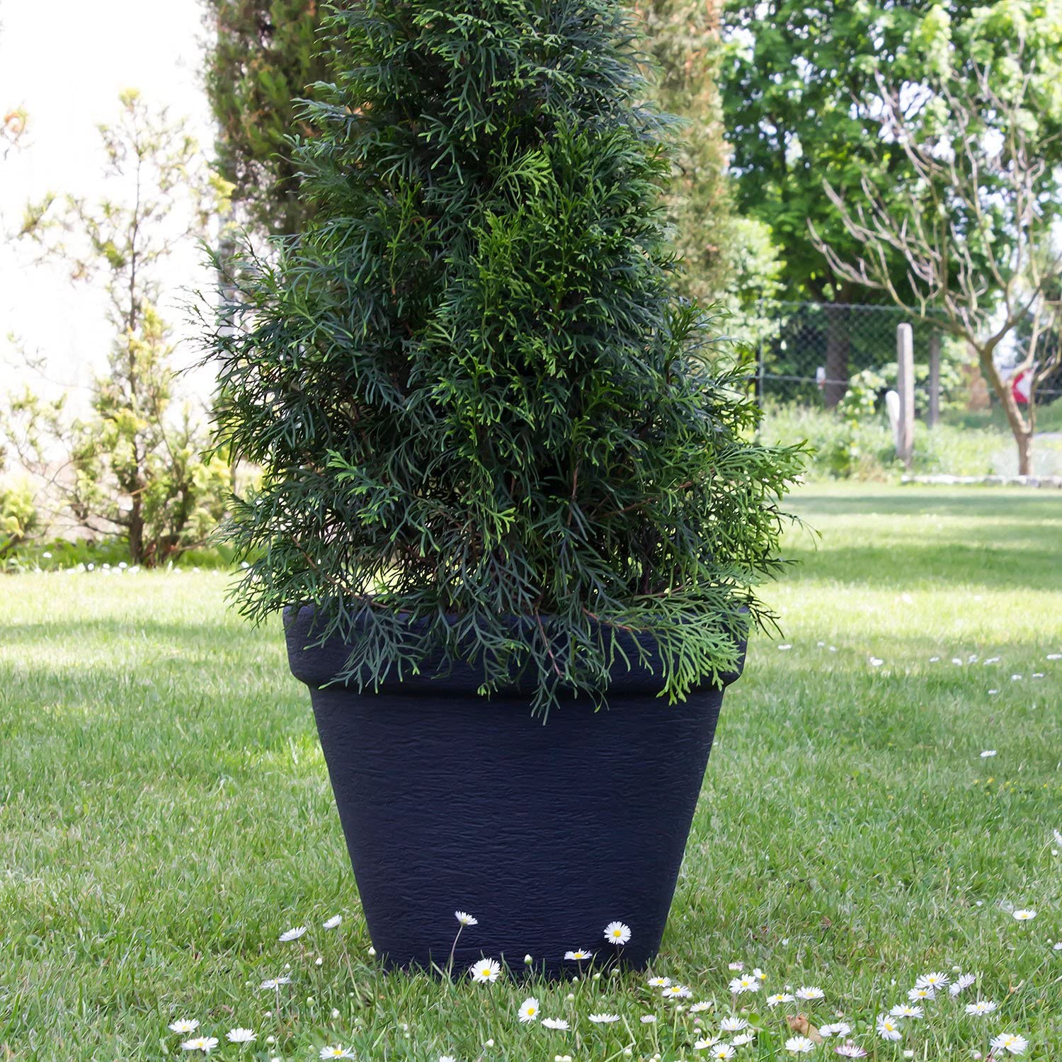 Vaso in plastica simil pietra Gea DBC per esterno senza sottovaso