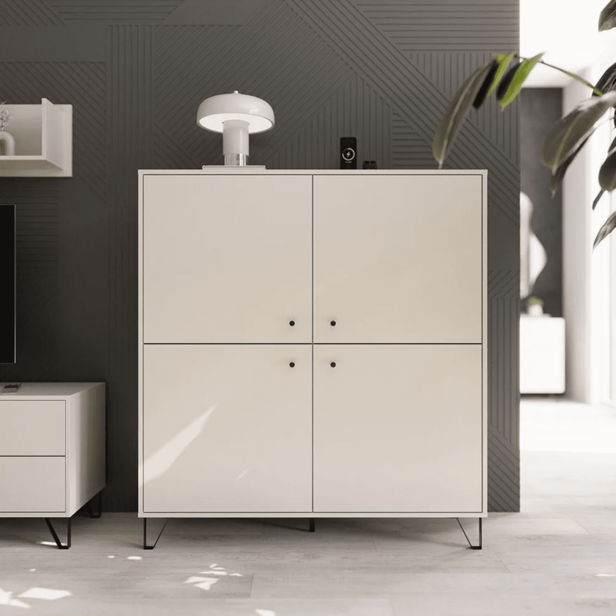 Mobile credenza "Aldo" in legno con piedini rialzati cm 123x40 - MondoViro