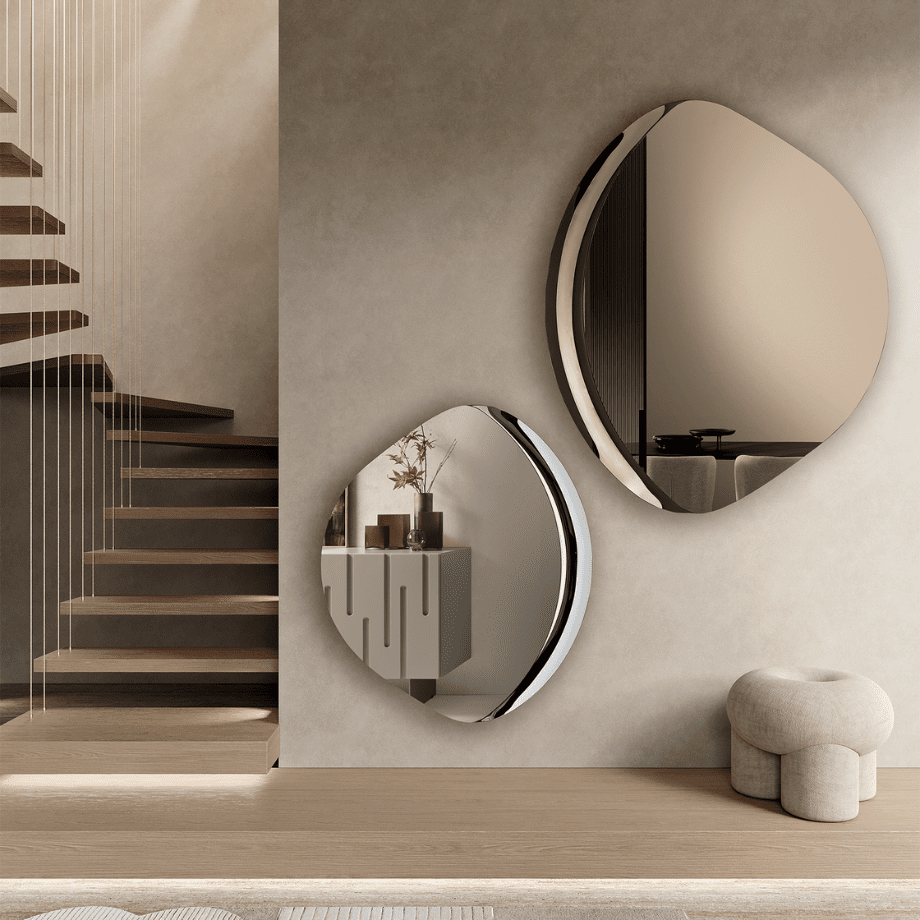 Specchio da parete sagomato "Silhouette" con semi cornice in vetro fuso - MondoViro