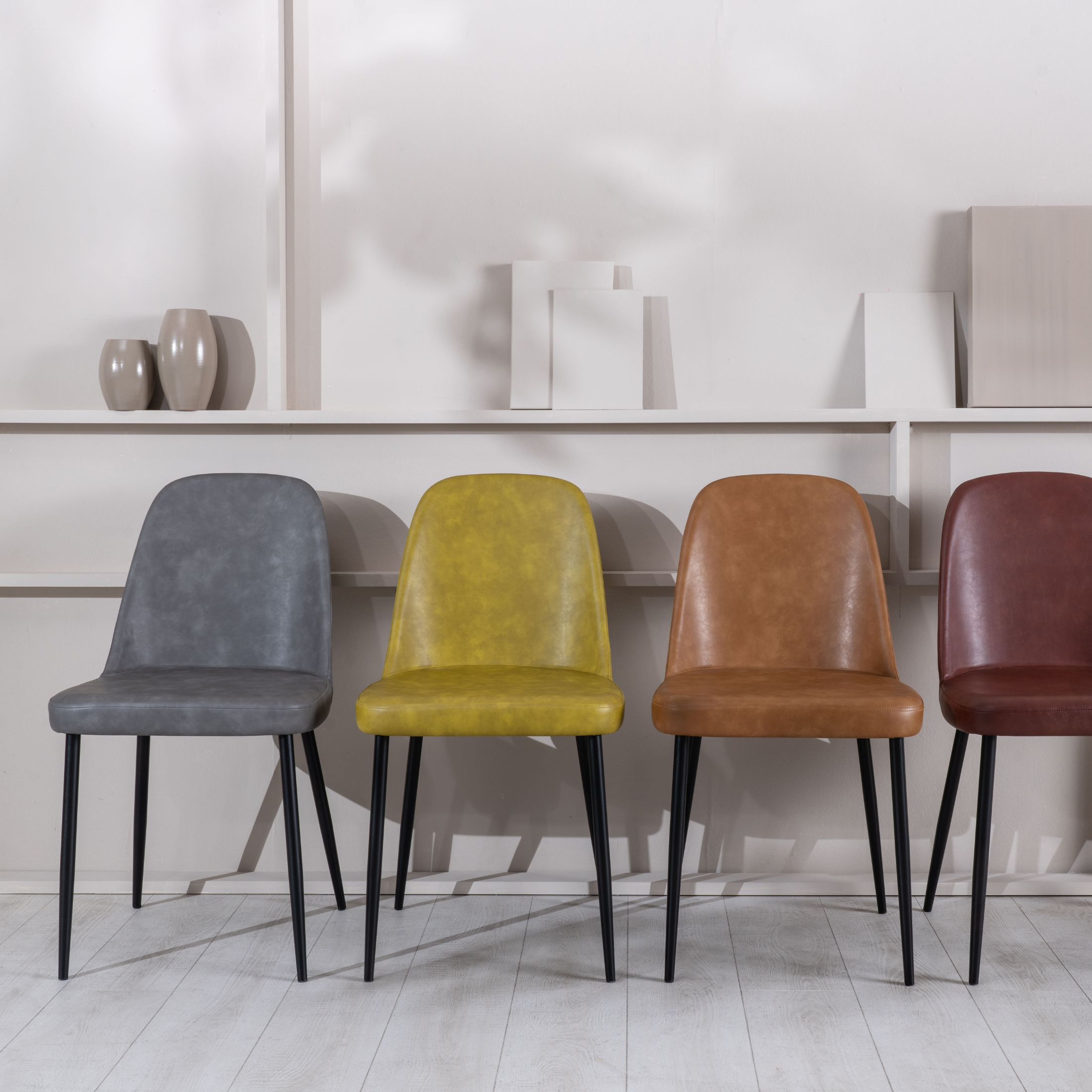 Set di sedie moderne da pranzo "Damasco" imbottite in similpelle soft touch