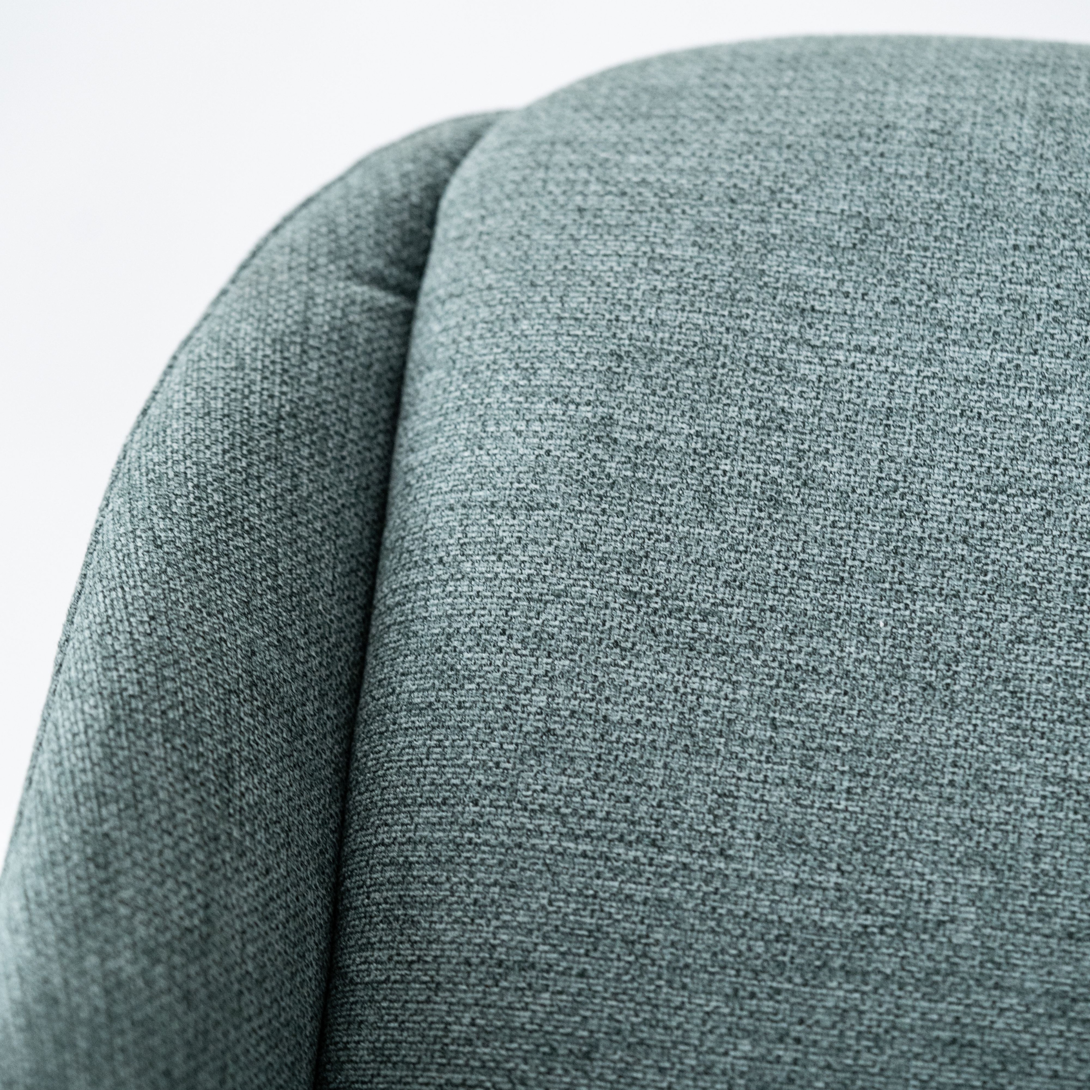 Set di sedie moderne da pranzo in tessuto "Zaira" struttura in legno cm 49x58 85h