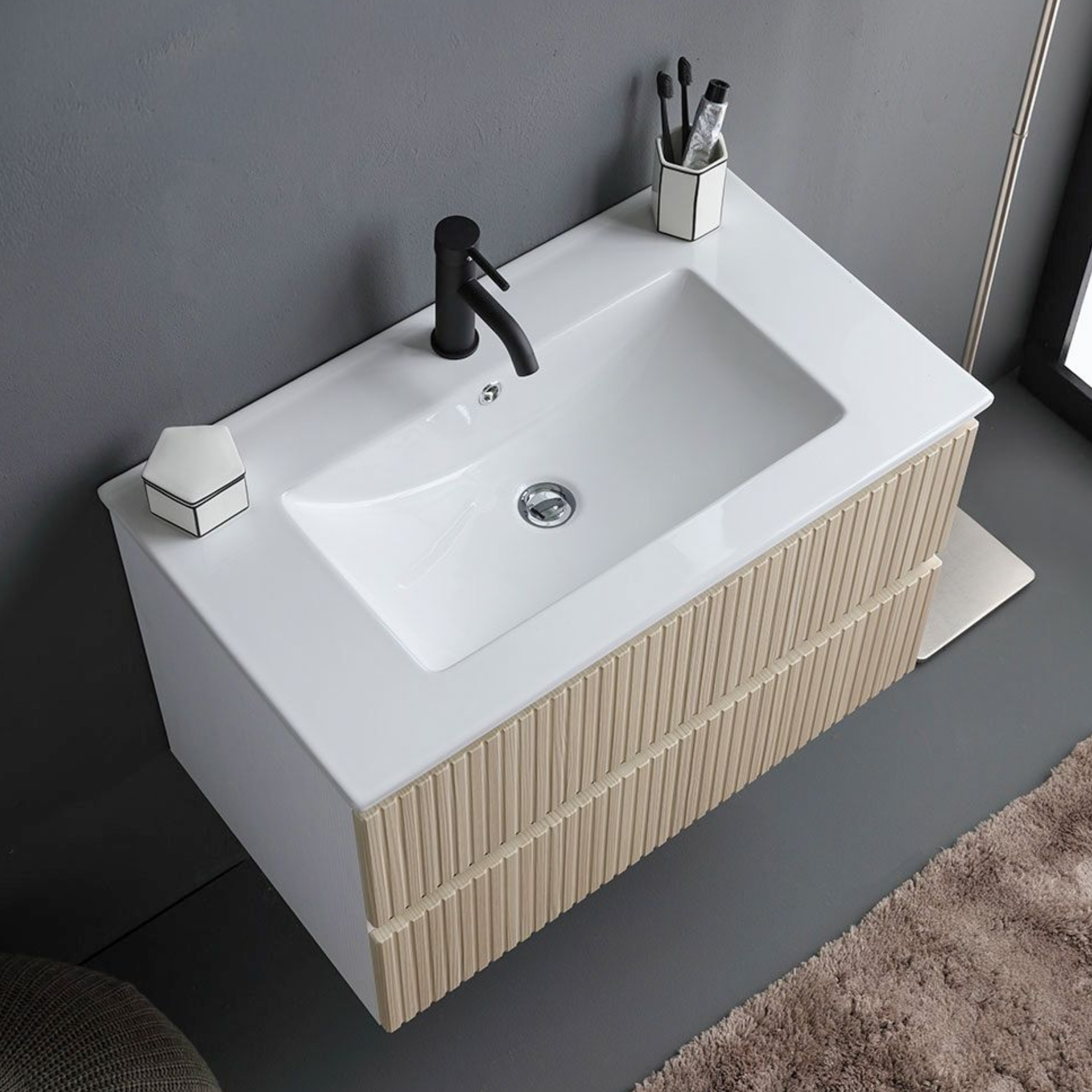 Mobile bagno "Santorini" sospeso 80 cm bianco e rovere con frontale cannettato e lavabo in ceramica