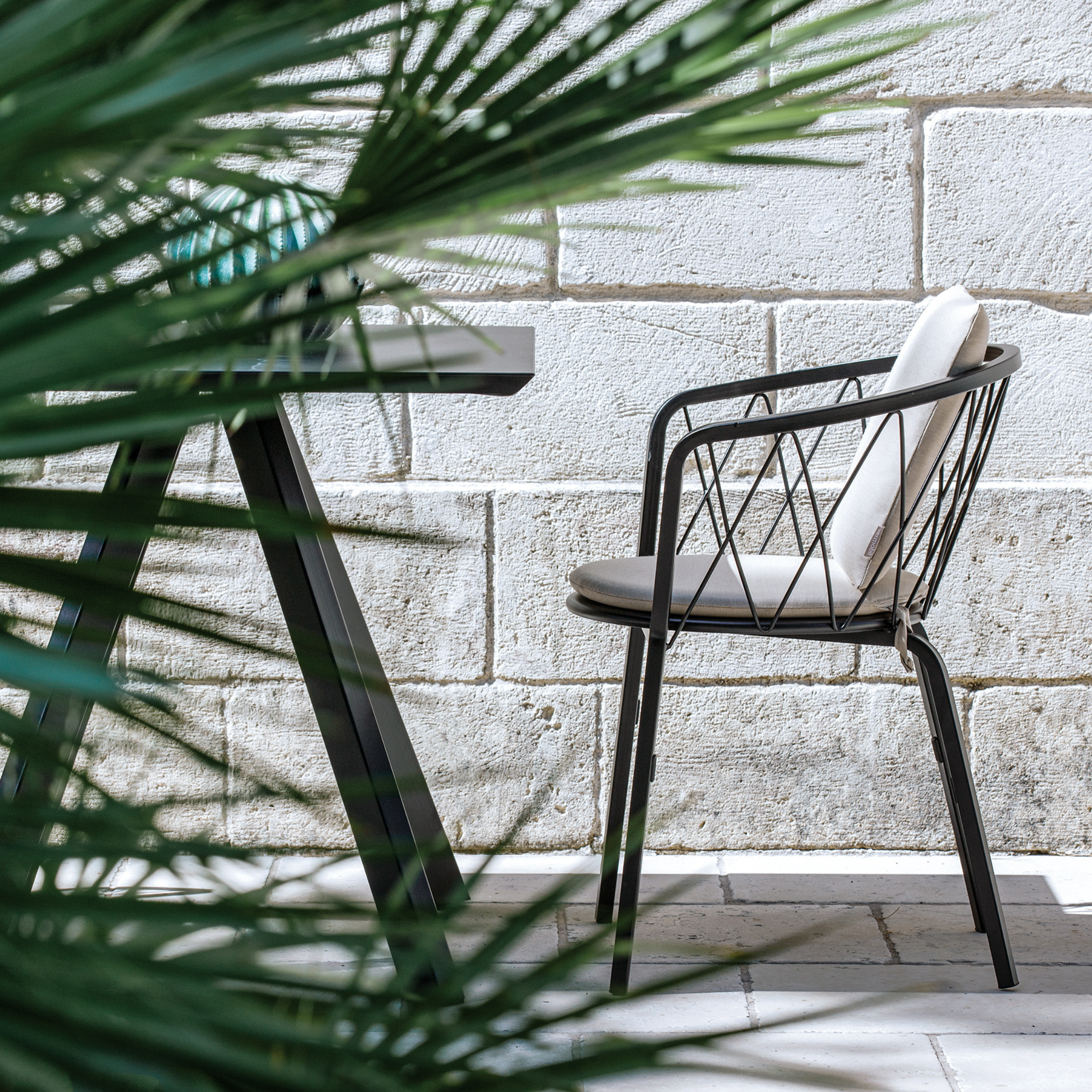 Set di sedie da giardino in metallo verniciato impilabili "Daisy" cm 57x55 75h