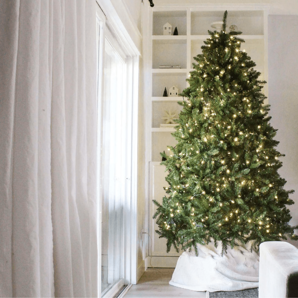 Albero di Natale moderno "Tenerife" in PVC di altissima qualità effetto realistico - MondoViro