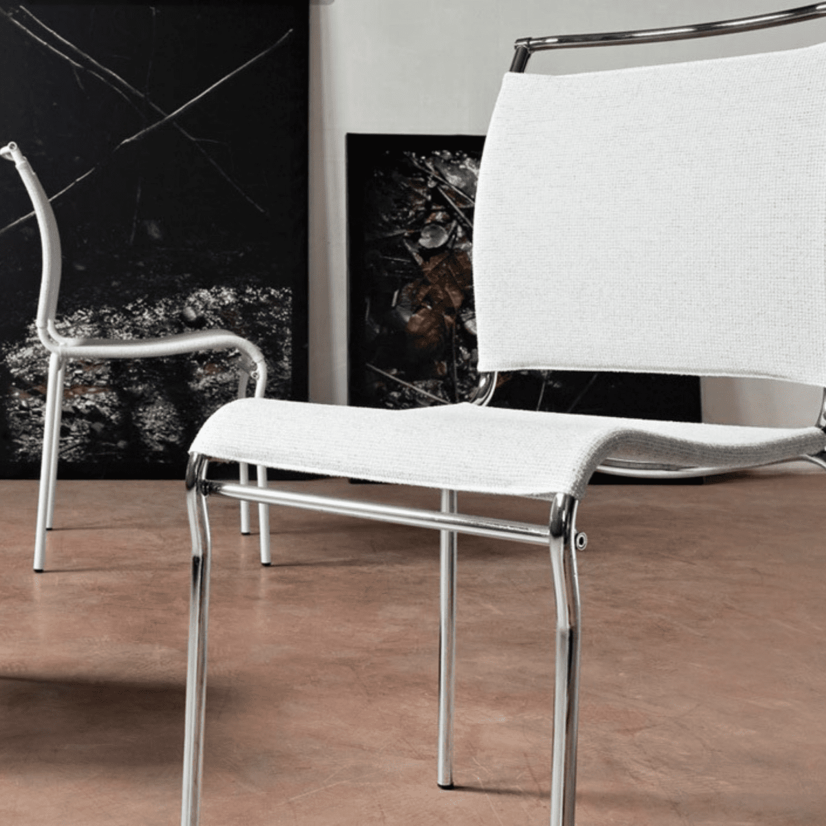 Set di sedie moderne da soggiorno "Air" in tessuto traspirante cm 53x55 84h - MondoViro