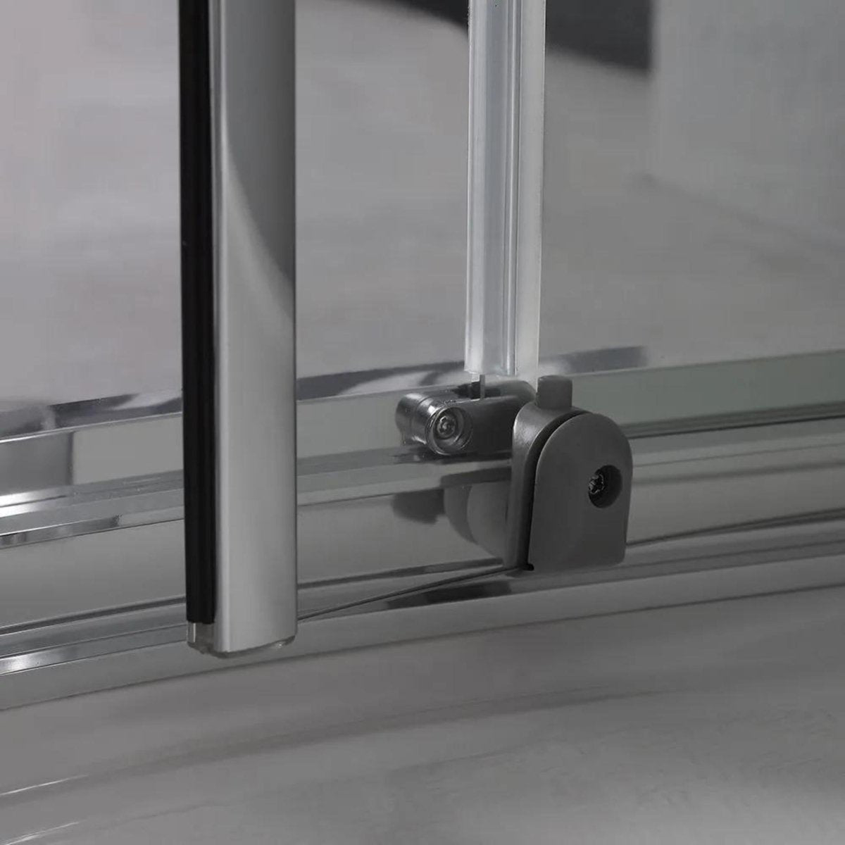 Box doccia semicircolare con ante scorrevoli "Ferrara Two" in vetro temperato h 195 cm - MondoViro