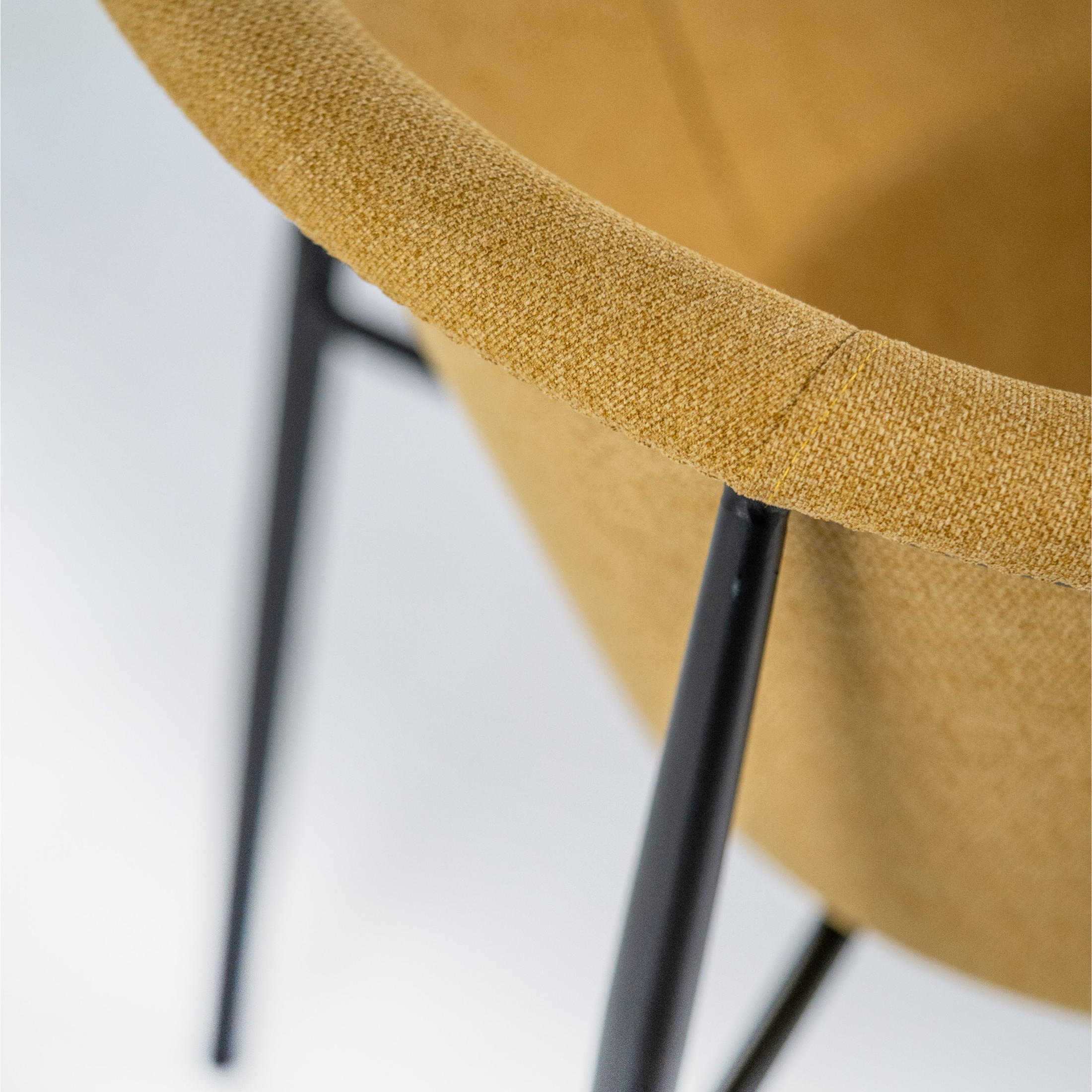 Set di sedie moderne in tessuto "Orchidea" eleganti con struttura in metallo verniciato