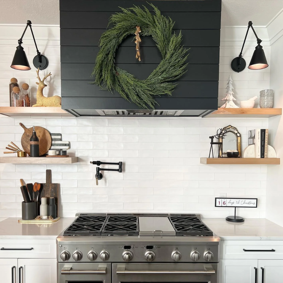 Ghirlanda natalizia Cipresso "Kleo" in Pe effetto Real Touch da Ø 60 cm