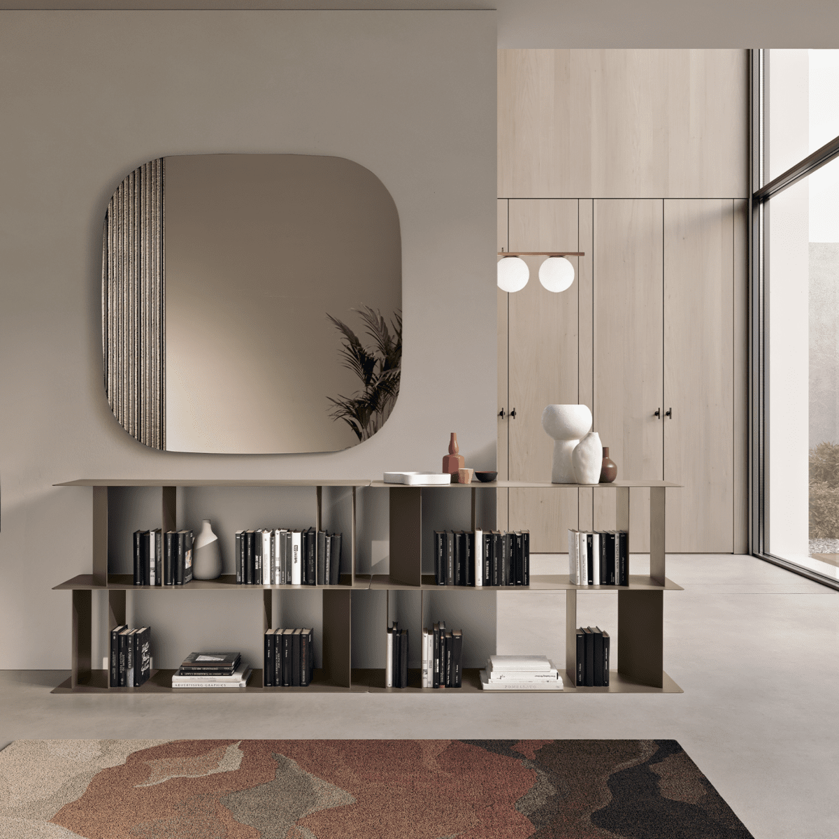 Specchio da parete moderno "Axis" sagomato con inserto rigato - MondoViro