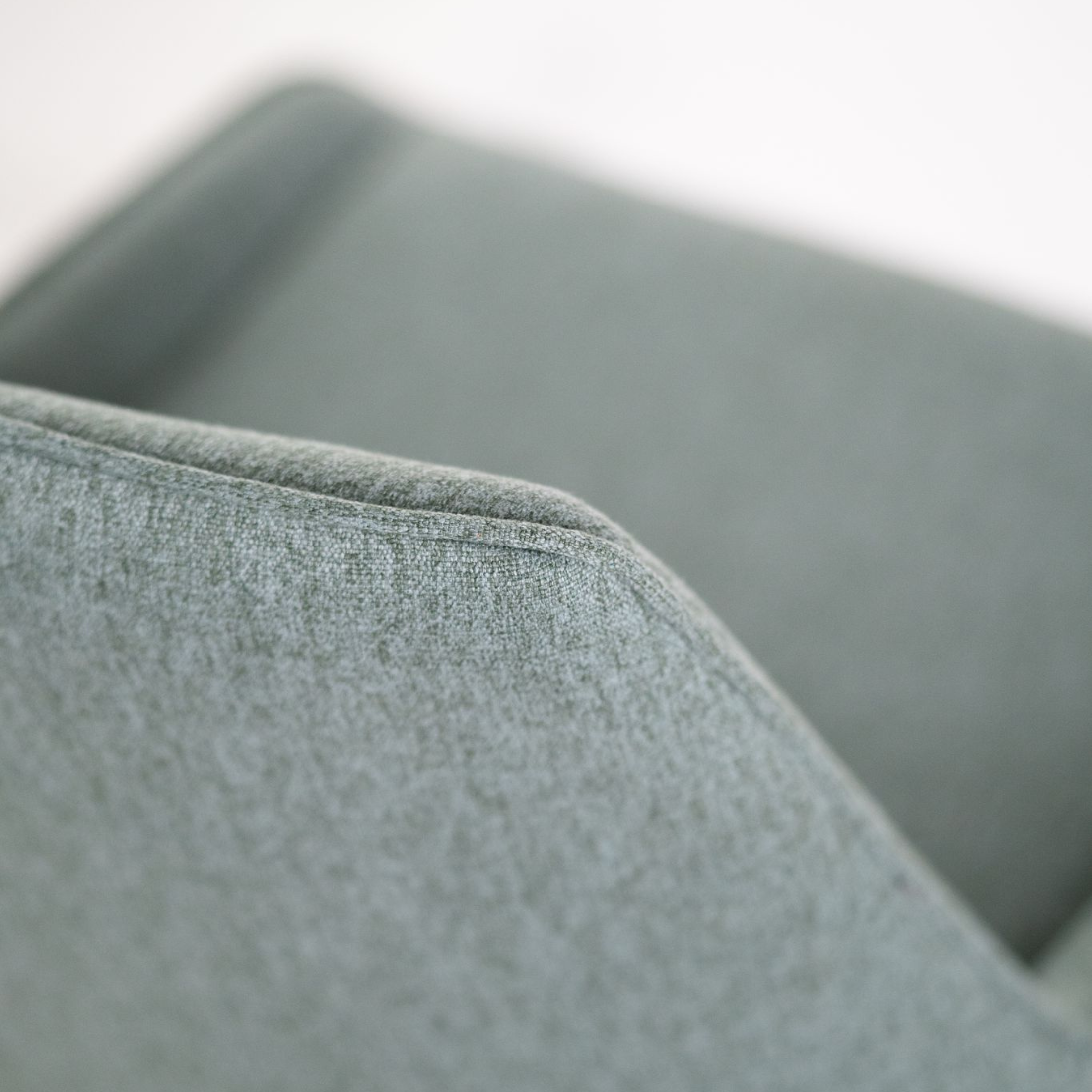 Set di sgabelli alti "Fox" in tessuto imbottito con poggiapiedi cm 44x50 94h