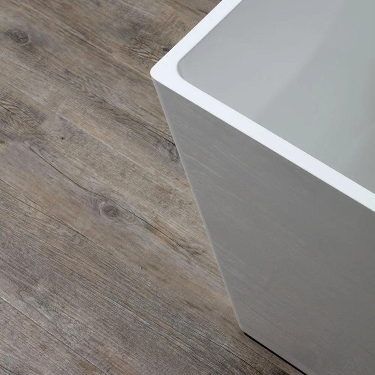Vasca da bagno squadrata "Yoyo" autoportante in marmo ricomposto bianco cm 159x65 55h - MondoViro