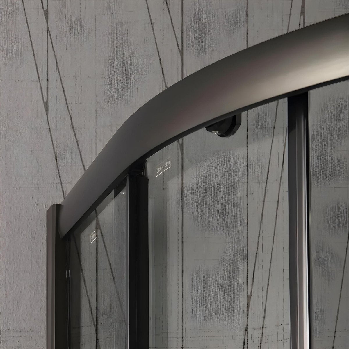 Box doccia semicircolare "Cielo" in vetro trasparente e profilo nero opaco h 190 cm - MondoViro