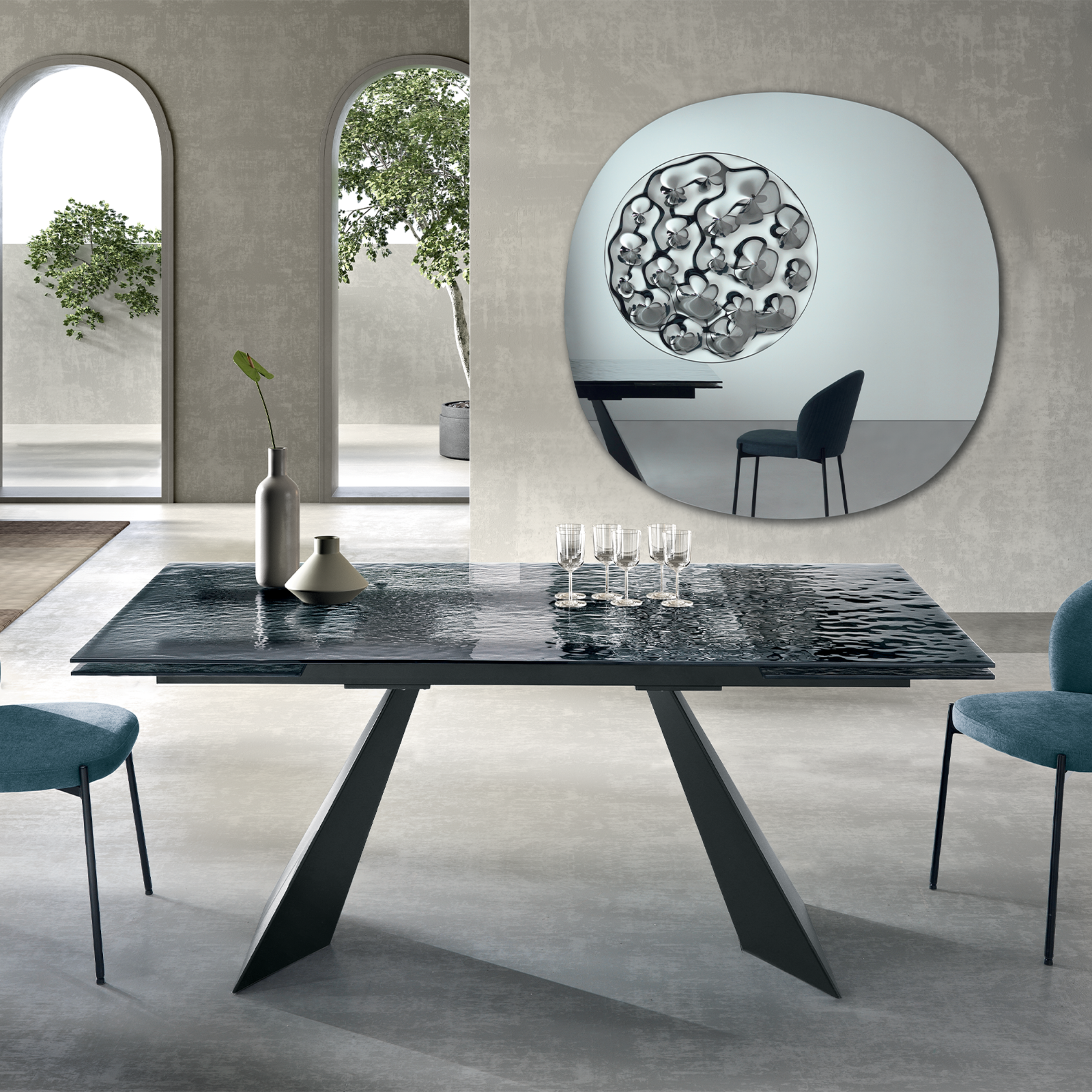 Tavolo allungabile da pranzo "Rubino" con piano in vetro martellato