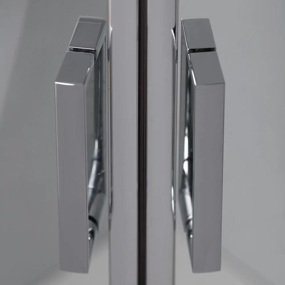 Box doccia semicircolare con ante scorrevoli "Ferrara Two" in vetro temperato h 195 cm - MondoViro