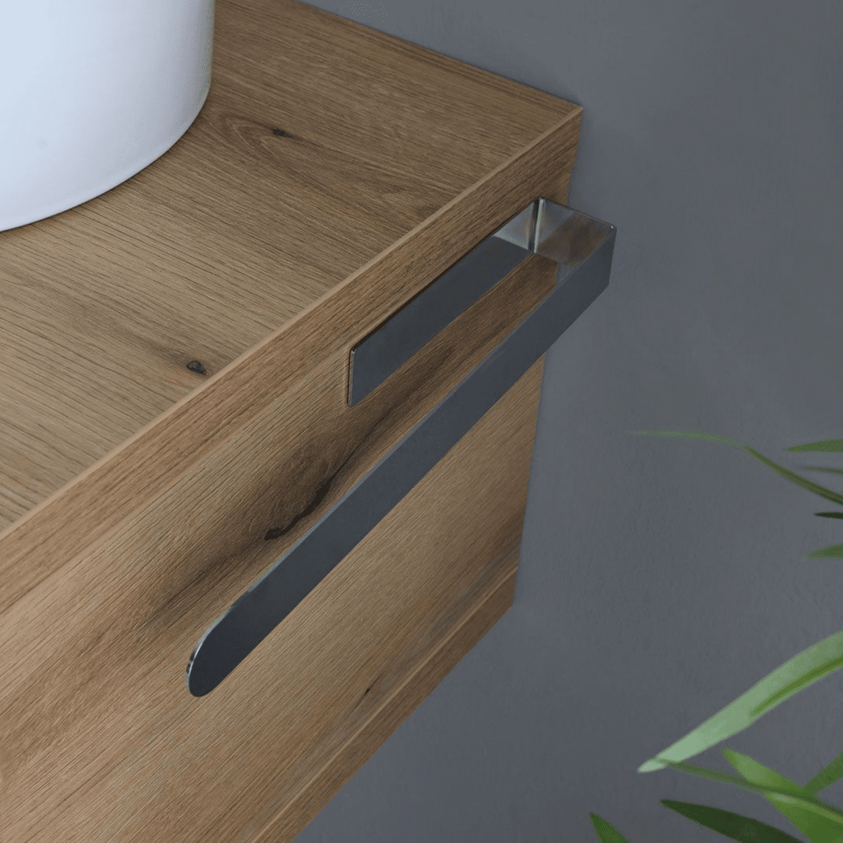 Mobile da bagno "Cipro" 80 cm sospeso in rovere naturale con lavabo in ceramica ovale bianco e specchio - MondoViro