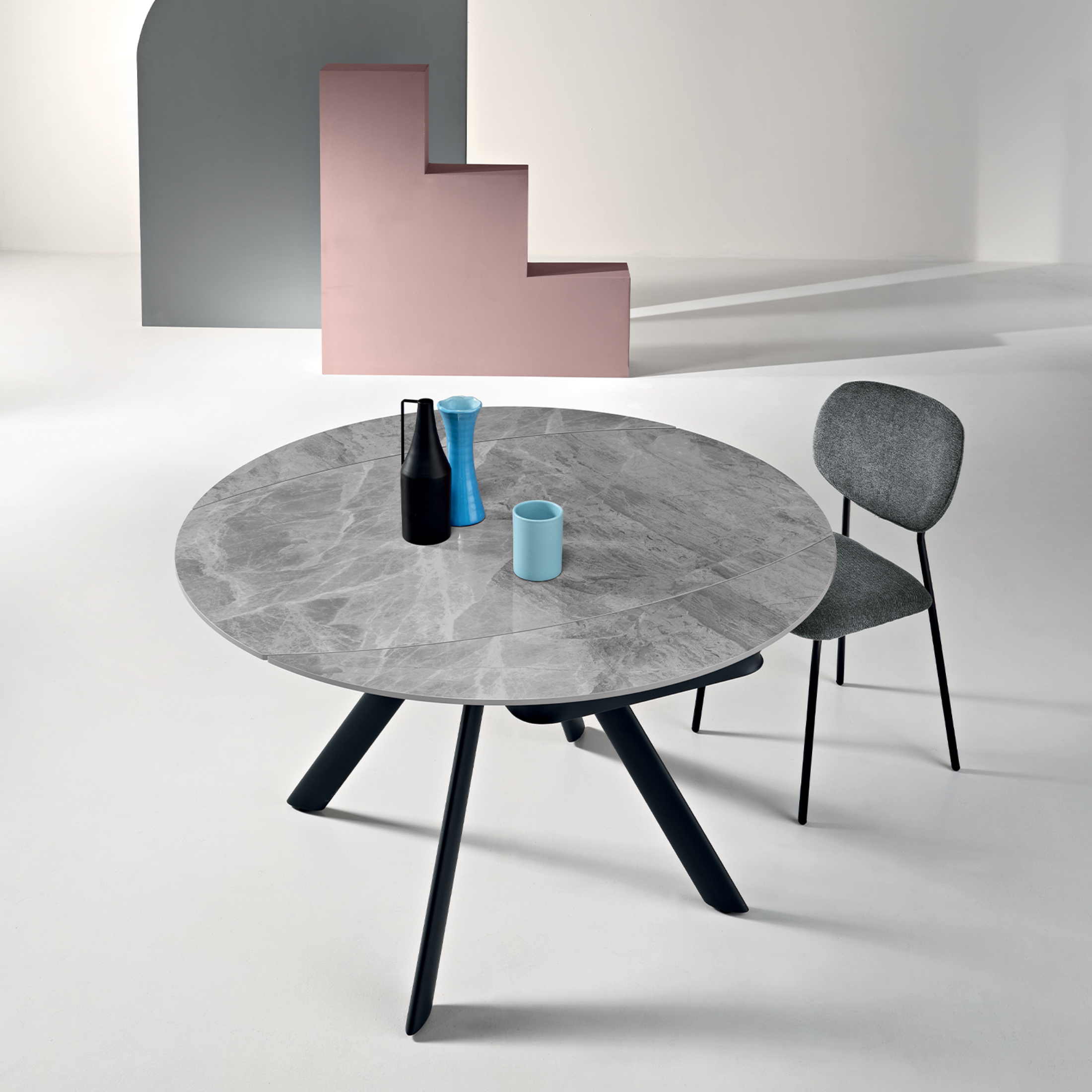 Tavolo allungabile "Lena" effetto marmo con piano girevole cm 135x87 78h