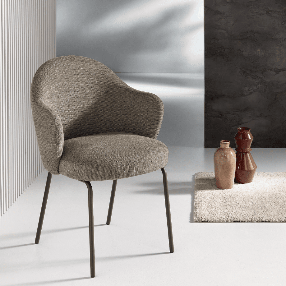 Set di sedie imbottite "Seta" con braccioli arrotondati cm 57x56 83h - MondoViro