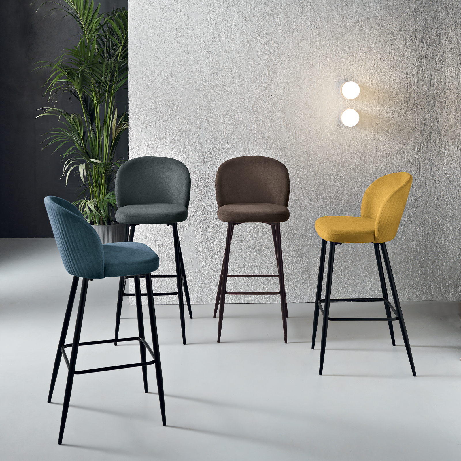 Set di sedie da pranzo moderne "Lizzy" in tessuto imbottite cm 80x45 55h