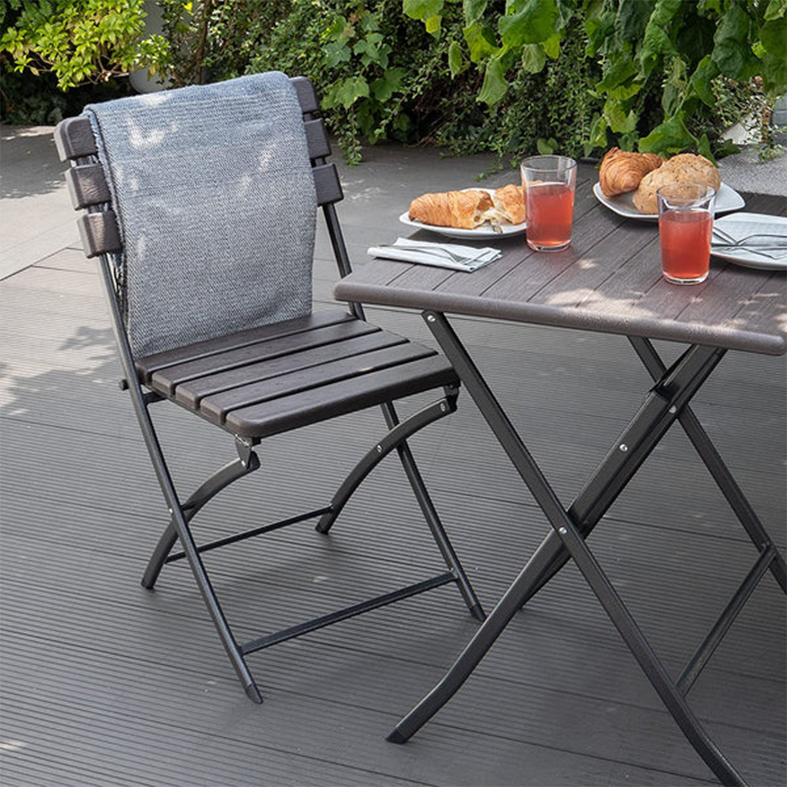 Set da pranzo in acciaio Metalwood pieghevole effetto legno per giardino