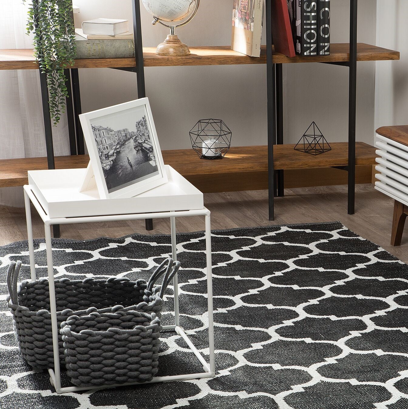 Tavolino da soggiorno basso in metallo bianco cm 35x35 40h