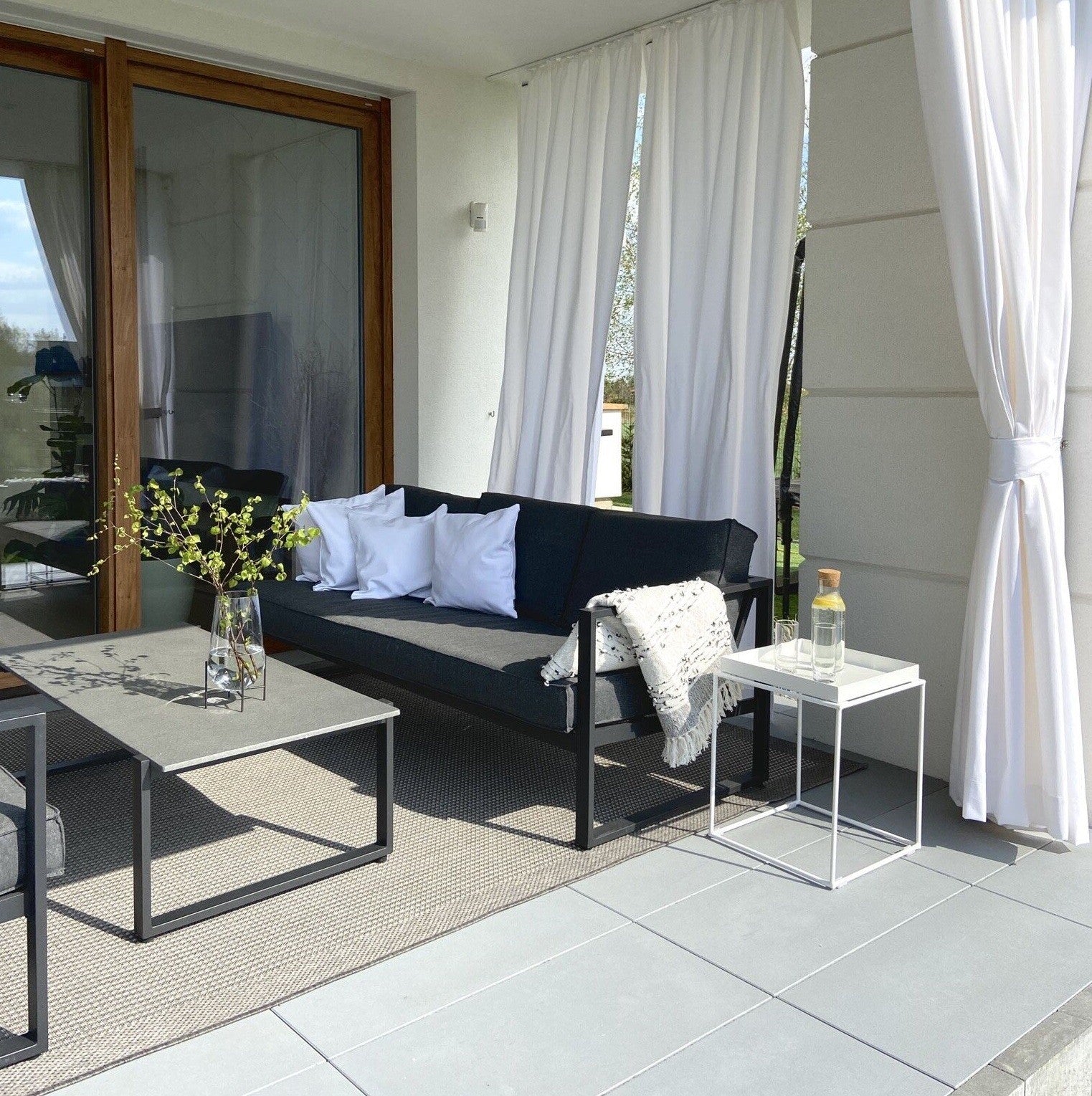 Tavolino da soggiorno basso in metallo bianco cm 35x35 40h