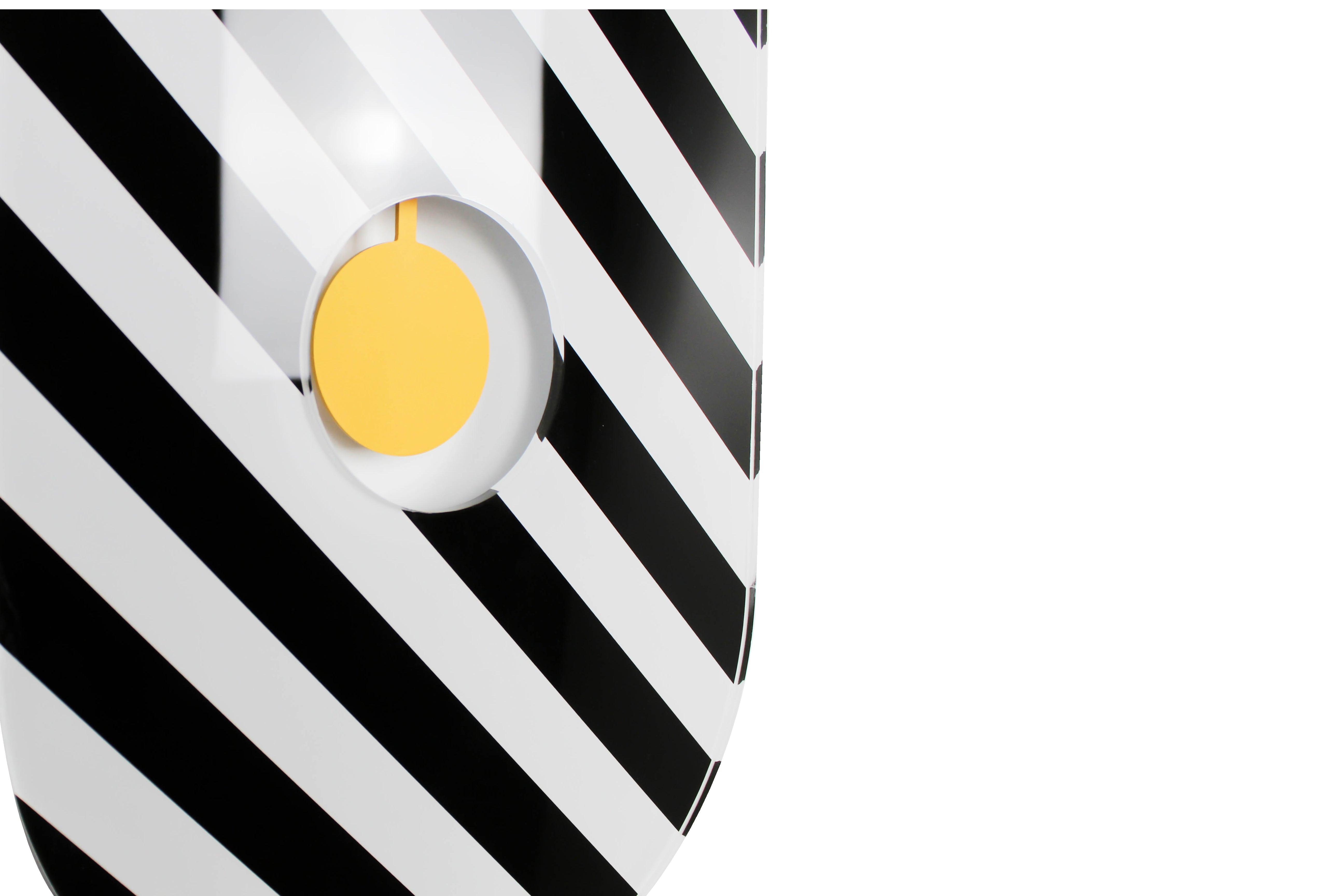 Orologio a Pendolo di Design "Nairobi" in Plex