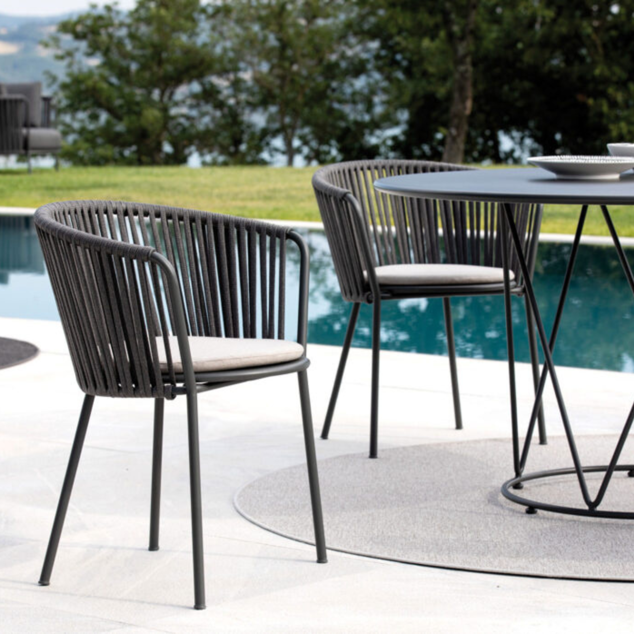 Set di sedie in acciaio inox e corda "Daisy Rope" da giardino cm 62x50 80h