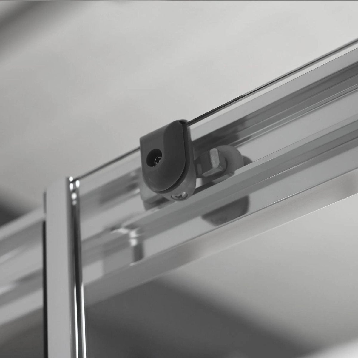 Box doccia moderno con profilo piatto "Ferrara Two" in vetro temperato e alluminio - MondoViro