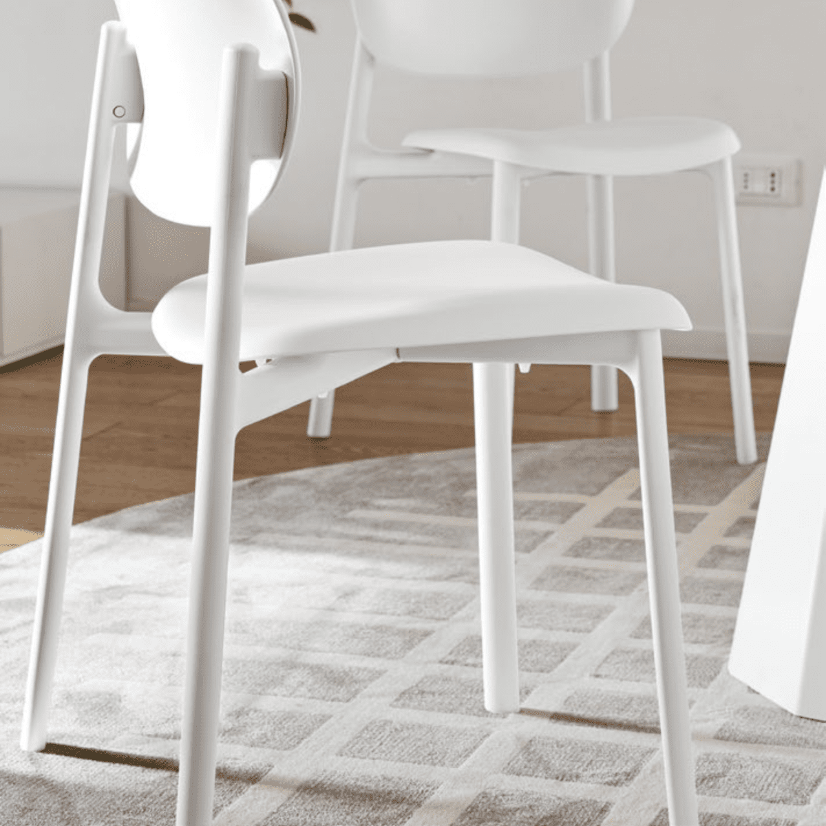 Sedia moderna da soggiorno "Zero" in polipropilene riciclato cm 53x53 82h - MondoViro