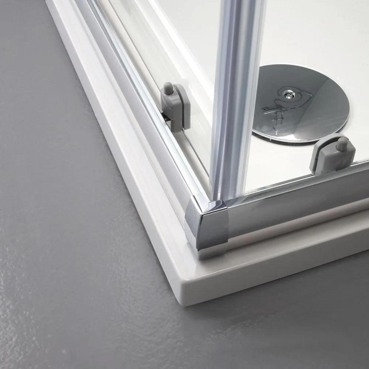 Box doccia quadrato con ante scorrevoli "Genova Two" in vetro temperato lucido h 185 cm - MondoViro