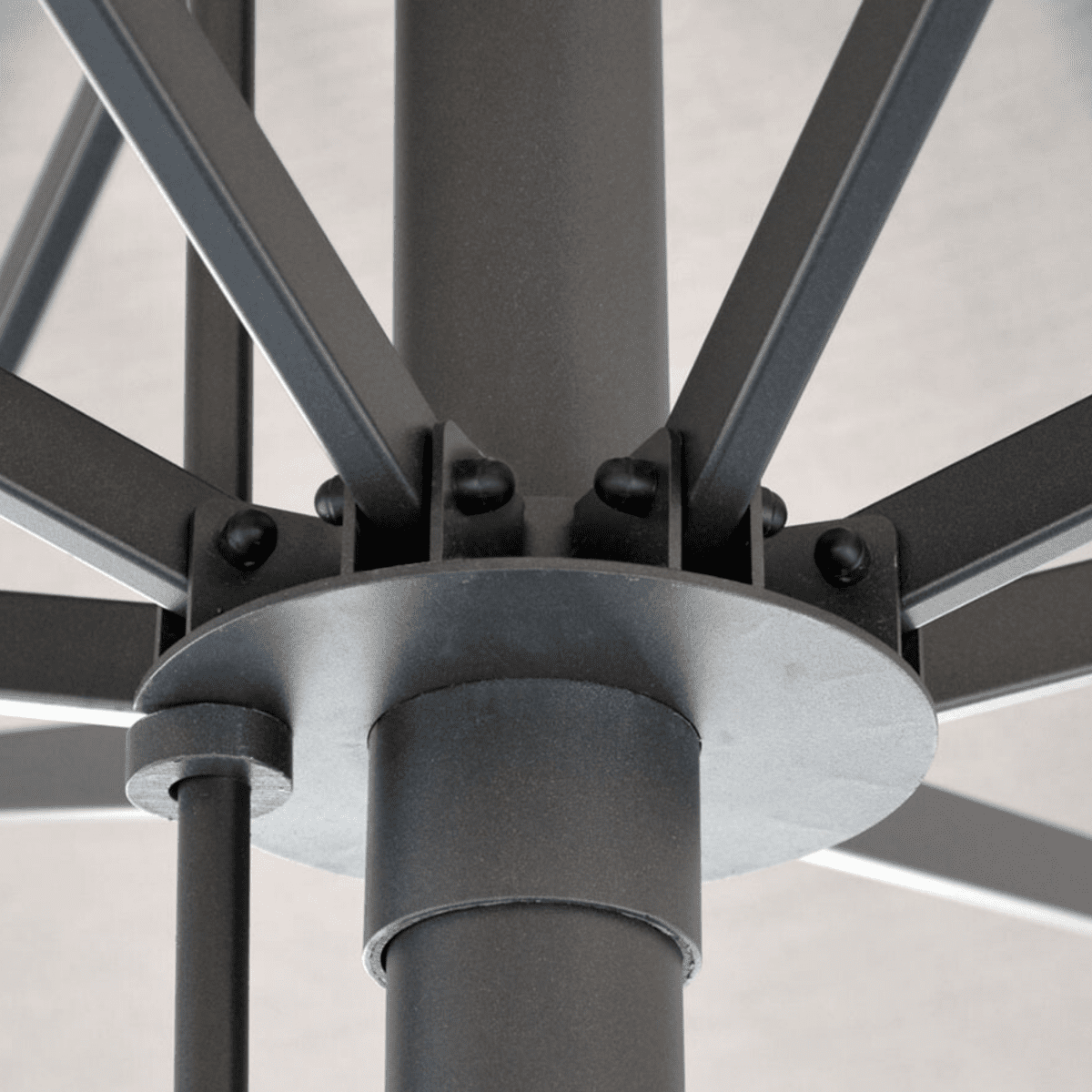 Ombrellone moderno bianco "Platino Basic" con palo centrale telescopico antracite da giardino - MondoViro