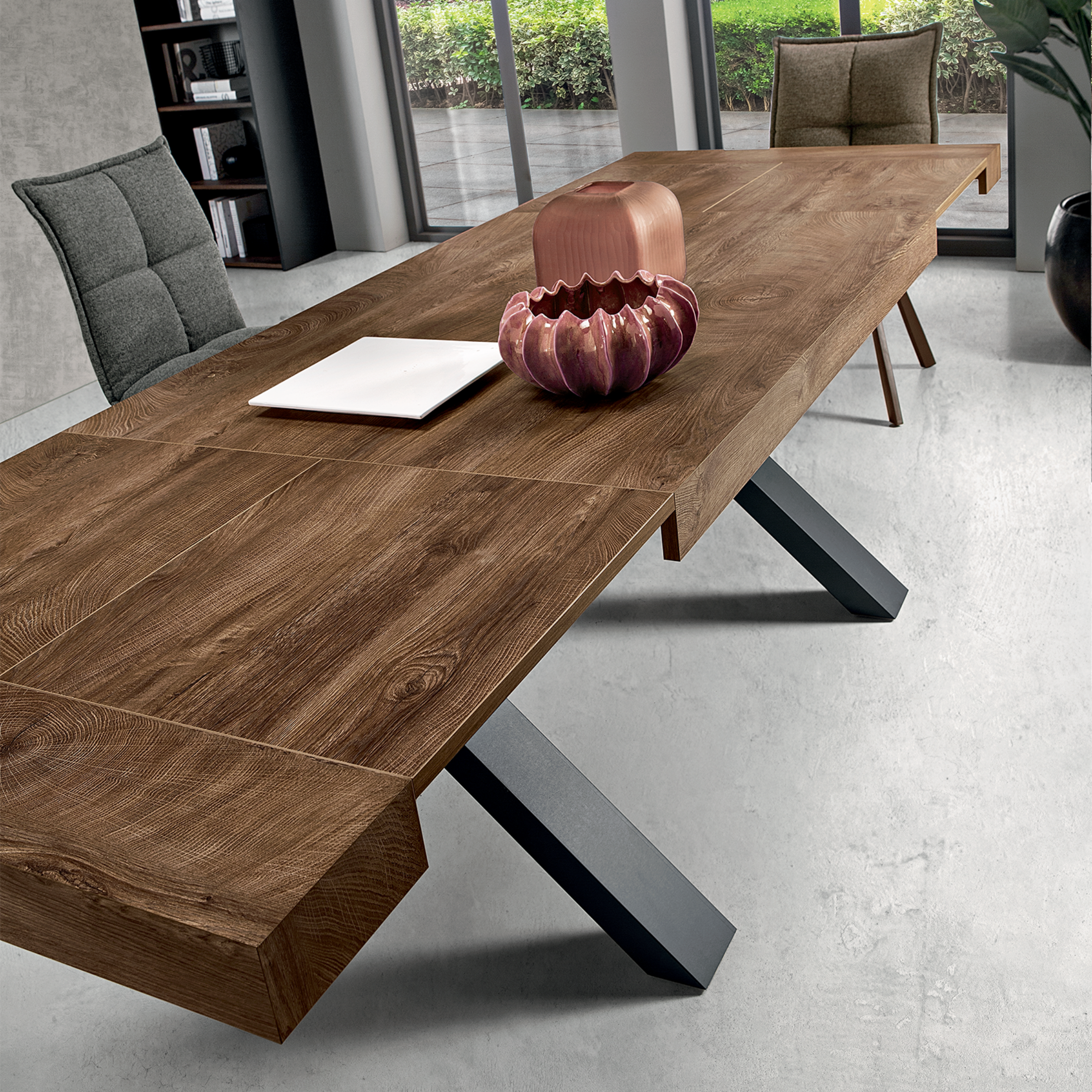 Tavolo allungabile da pranzo "Barton" con allunghe in laminato effetto legno cm 160/260x90 76h