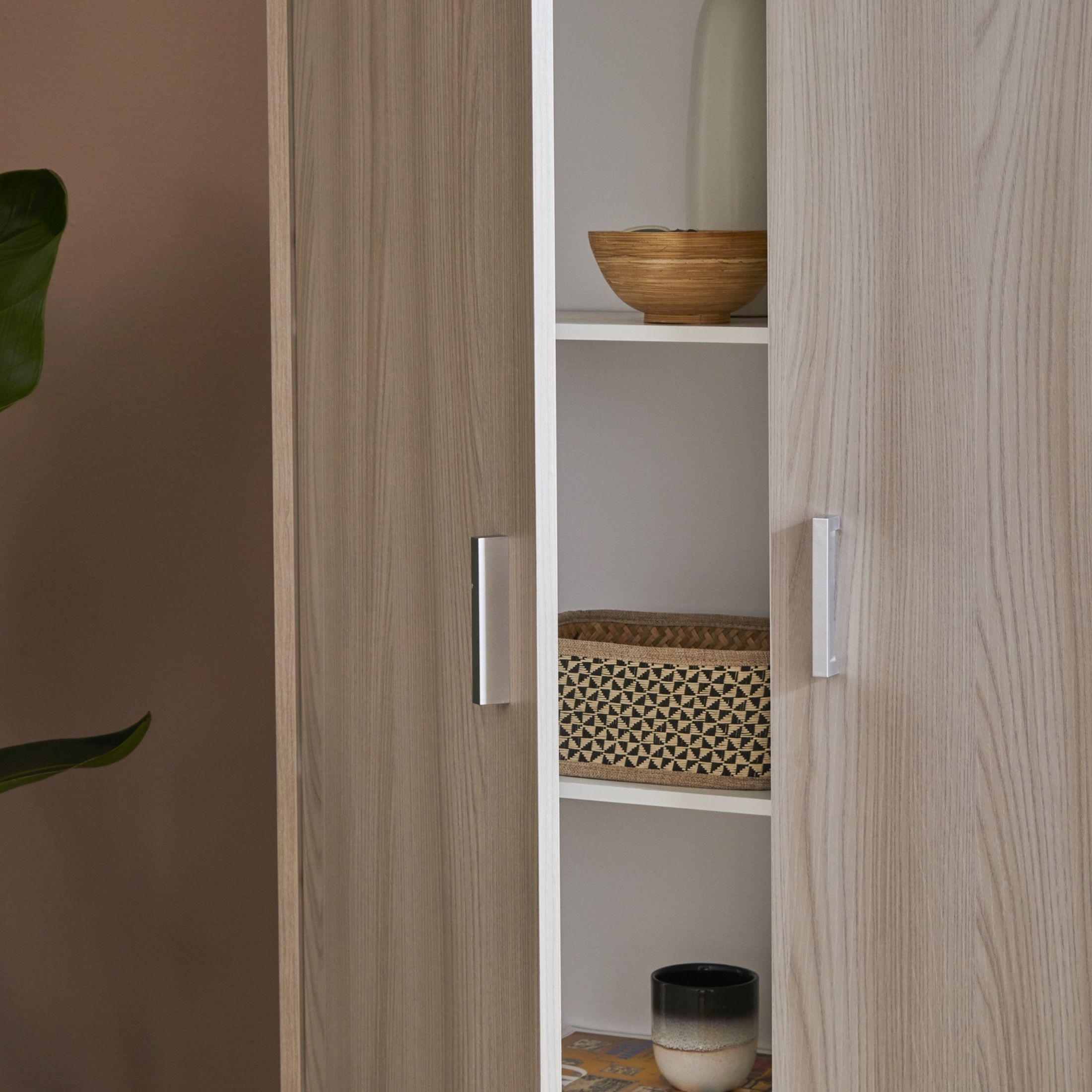 Mobile 2 ante in legno con piedini "Venere1" armadio moderno cm 83x29 190h