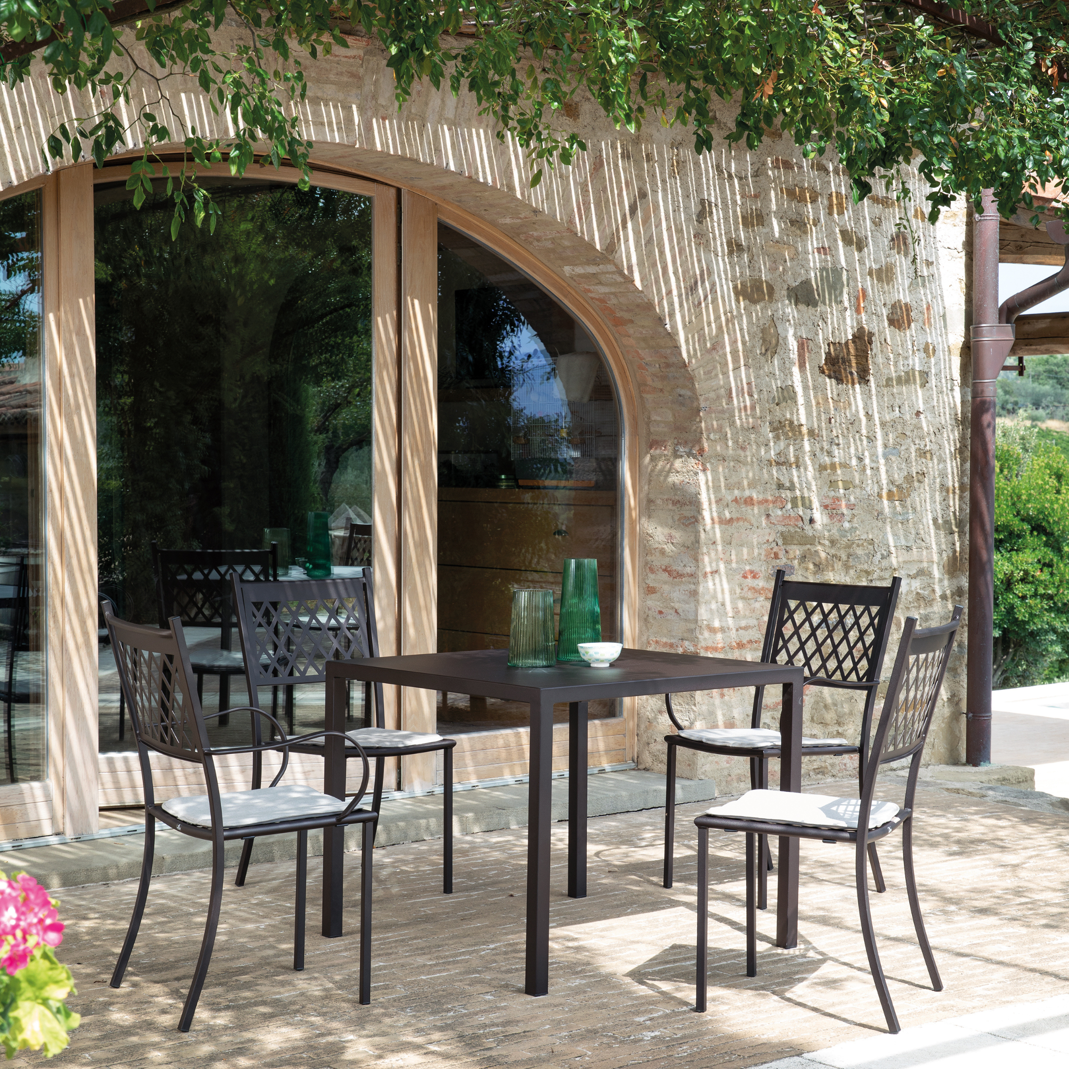 Set di sedie in metallo verniciato "Summertime" da giardino impilabili cm 53x57 95h