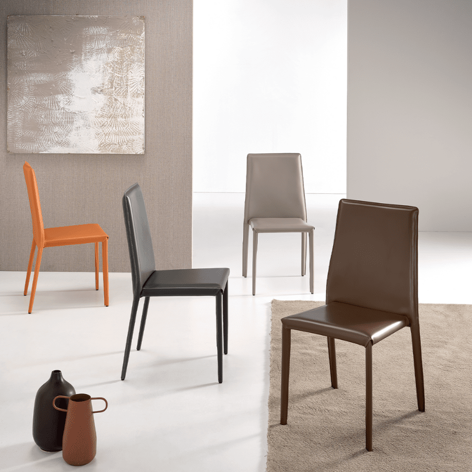 Set di sedie imbottite "Lina" in interamente rivestita in similcuoio cm 50x43 88h - MondoViro