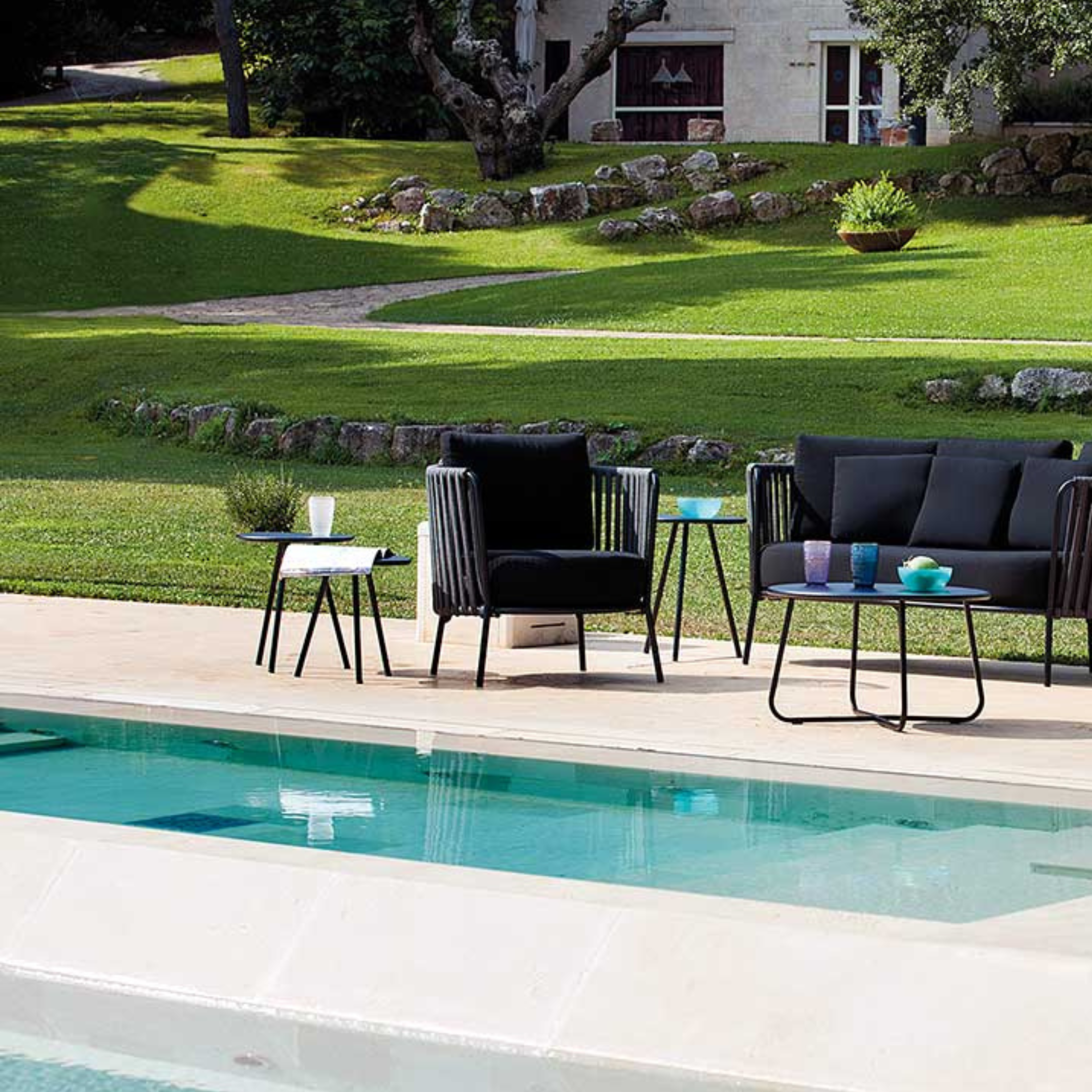 Set di 3 tavoli bassi in metallo "Daisy" tavolo da caffè per giardino cm 40x40