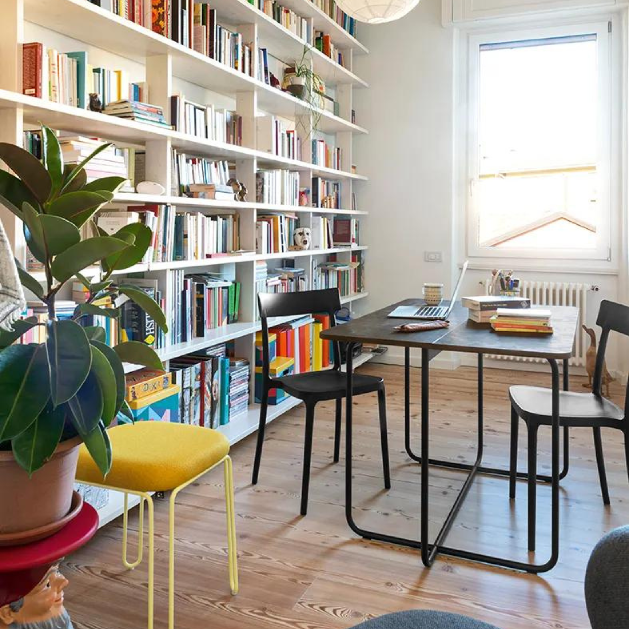 Set di sedie moderne in polipropilene impilabili "Argo" da soggiorno cm 48x47 82h