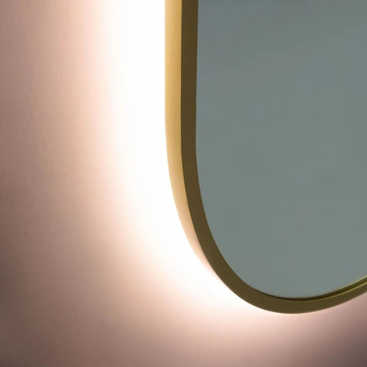 Specchio retroilluminato a led "Armonic" cornice effetto ottone cm 60x160h - MondoViro