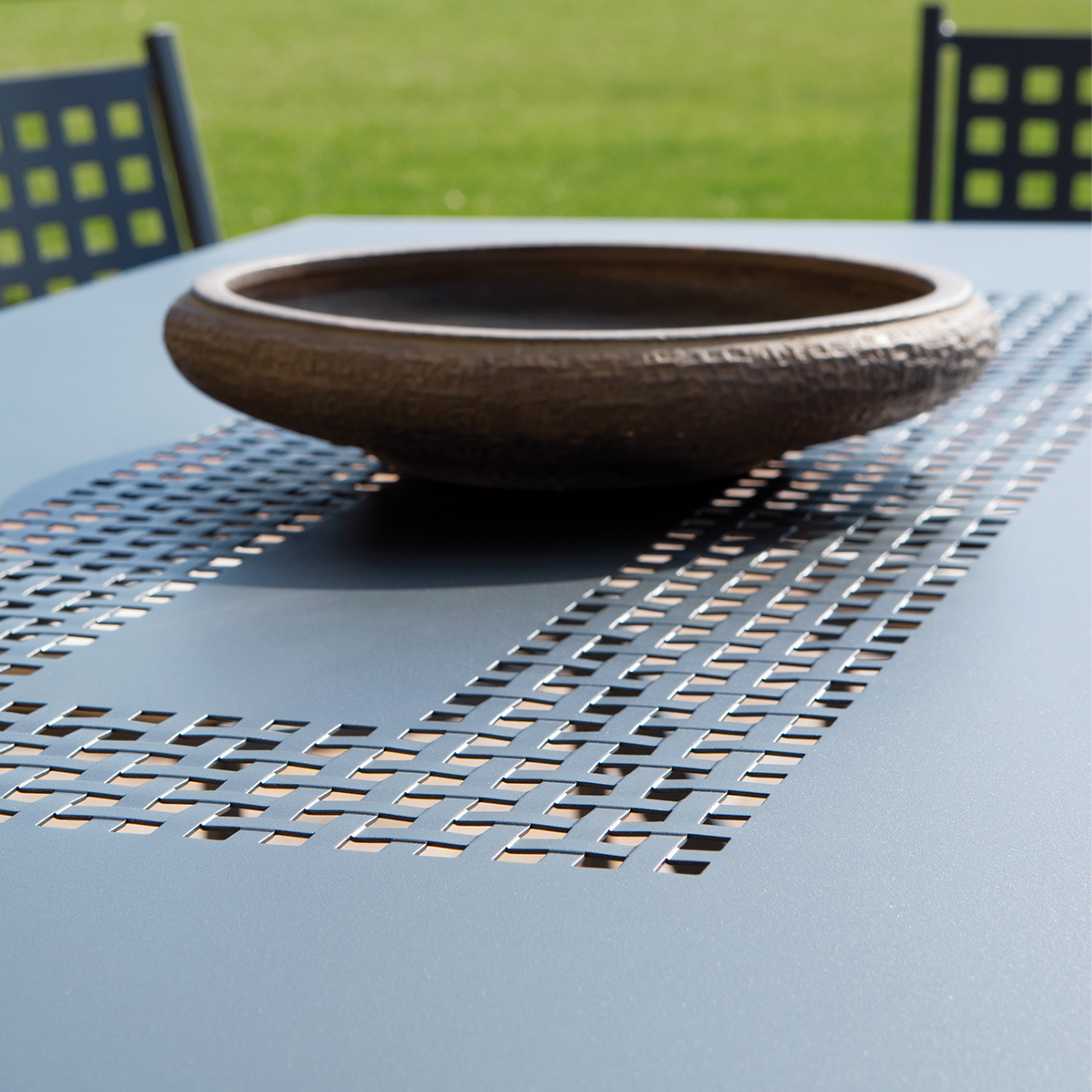 Tavolo allungabile in metallo "Valentino" da giardino moderno cm 220/300x100 75h