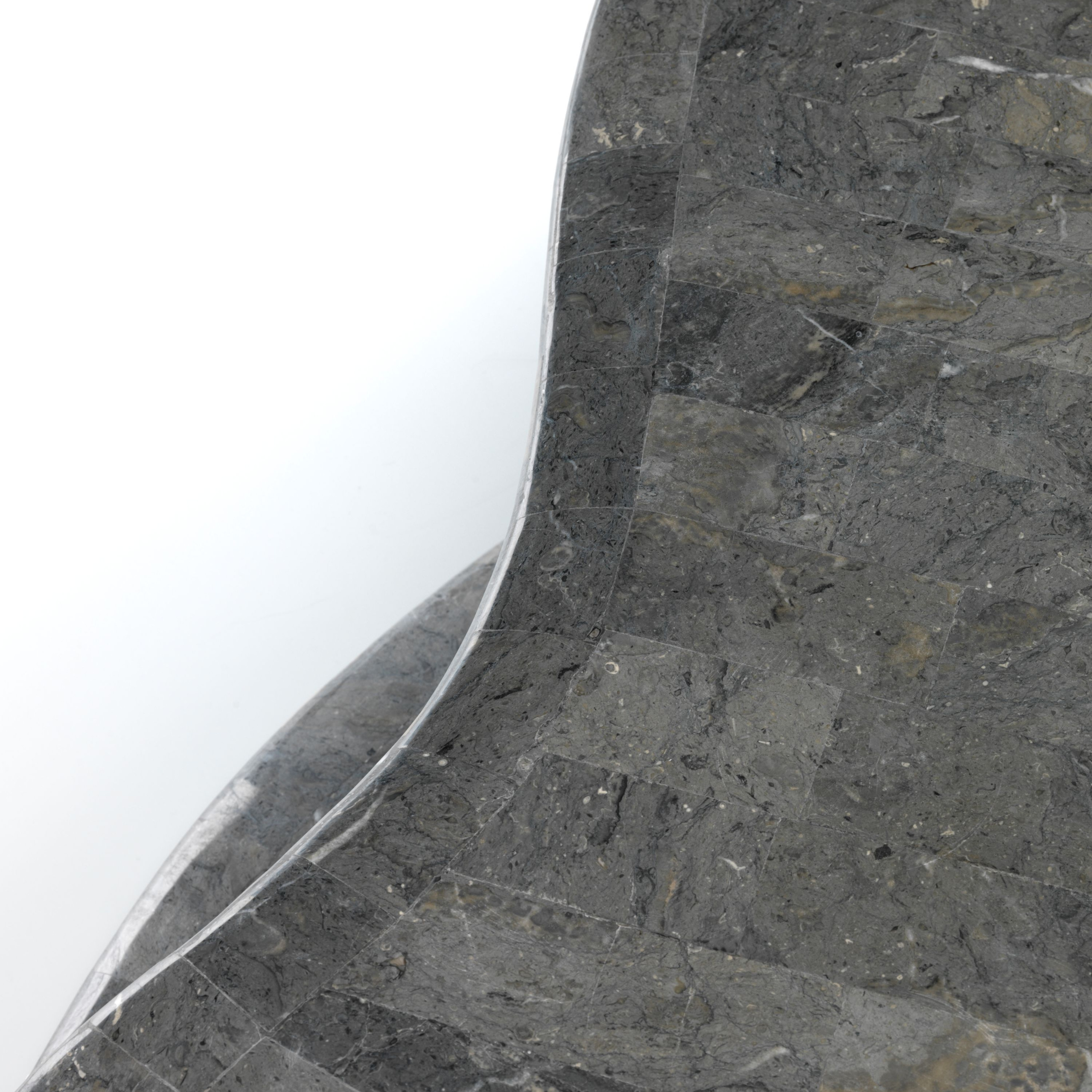 Tavolino basso design in pietra fossile "Scarf" cm 123x60 34h