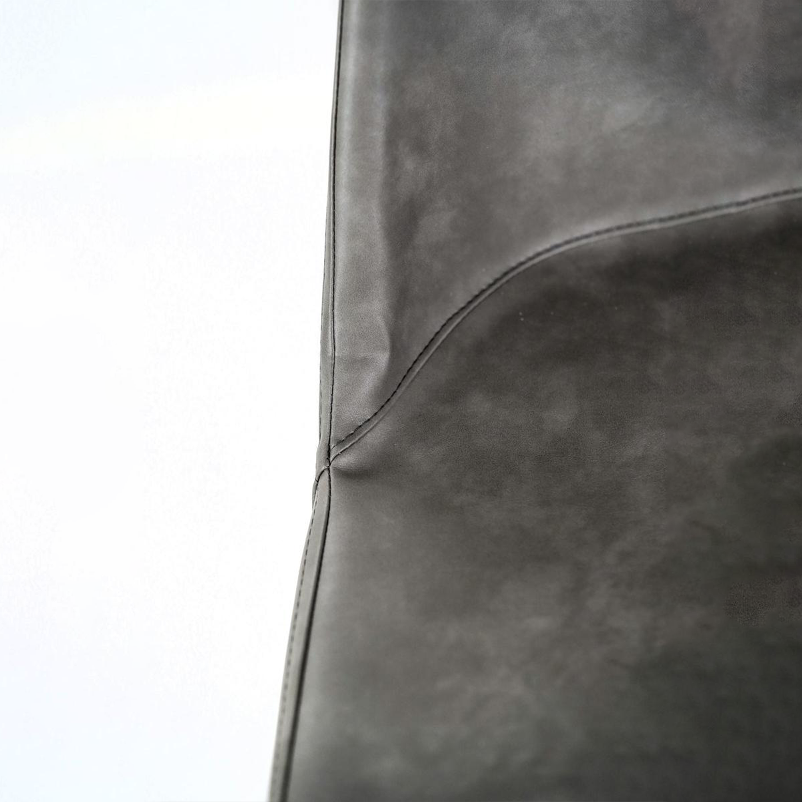 Set di sedie moderne da pranzo "Damasco" imbottite in similpelle soft touch